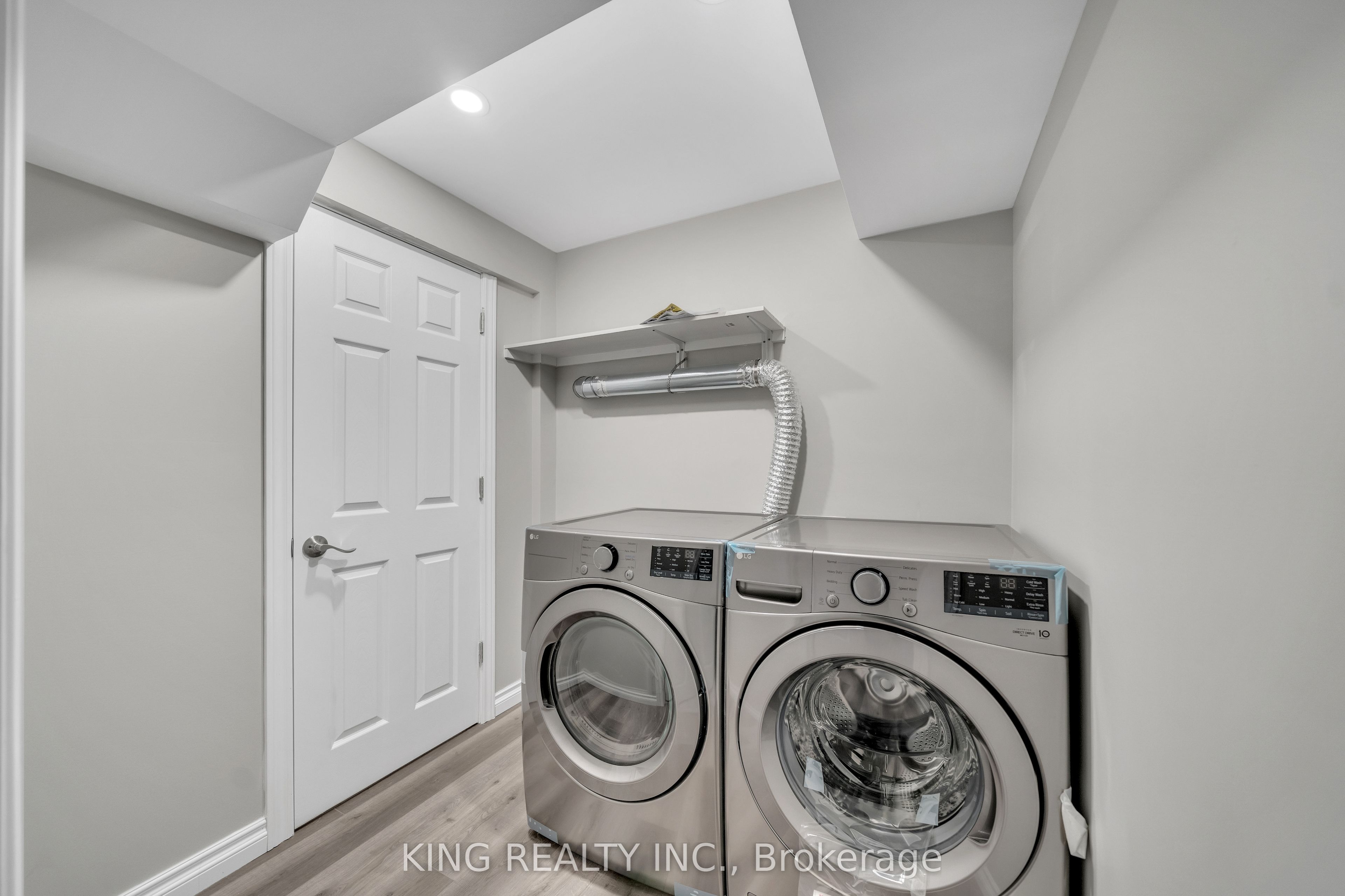 #basement Apartment - 152 Kenneth Cole Drive Property Photo 20
