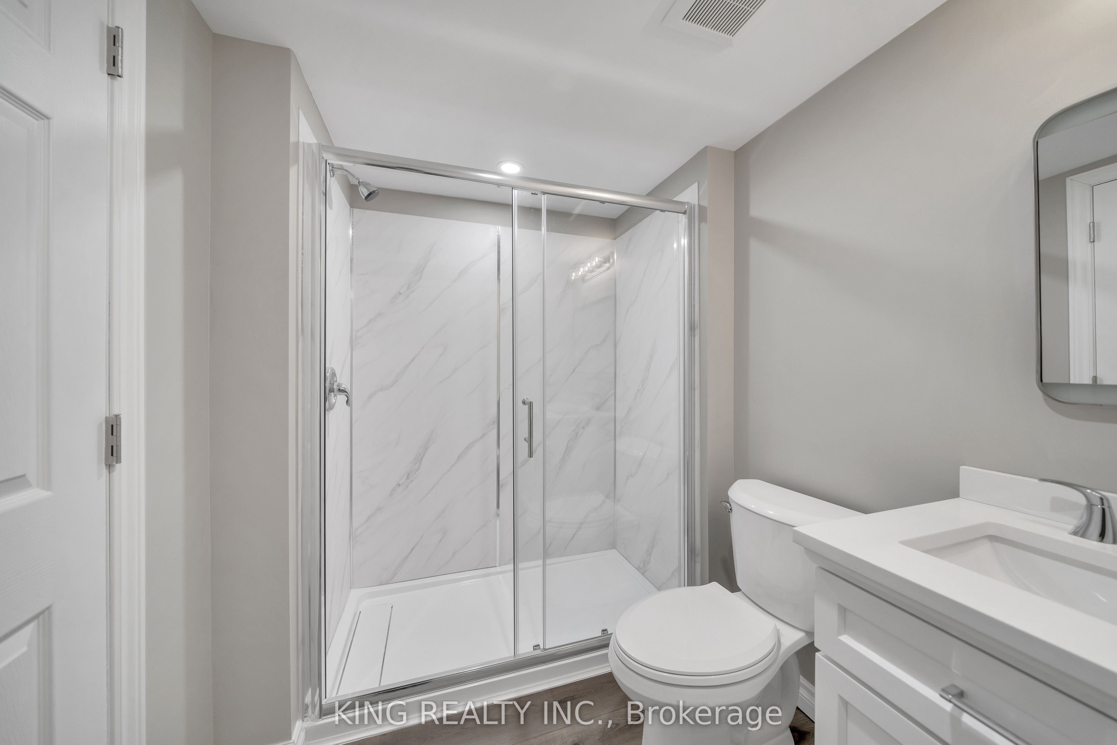 #basement Apartment - 152 Kenneth Cole Drive Property Photo 22
