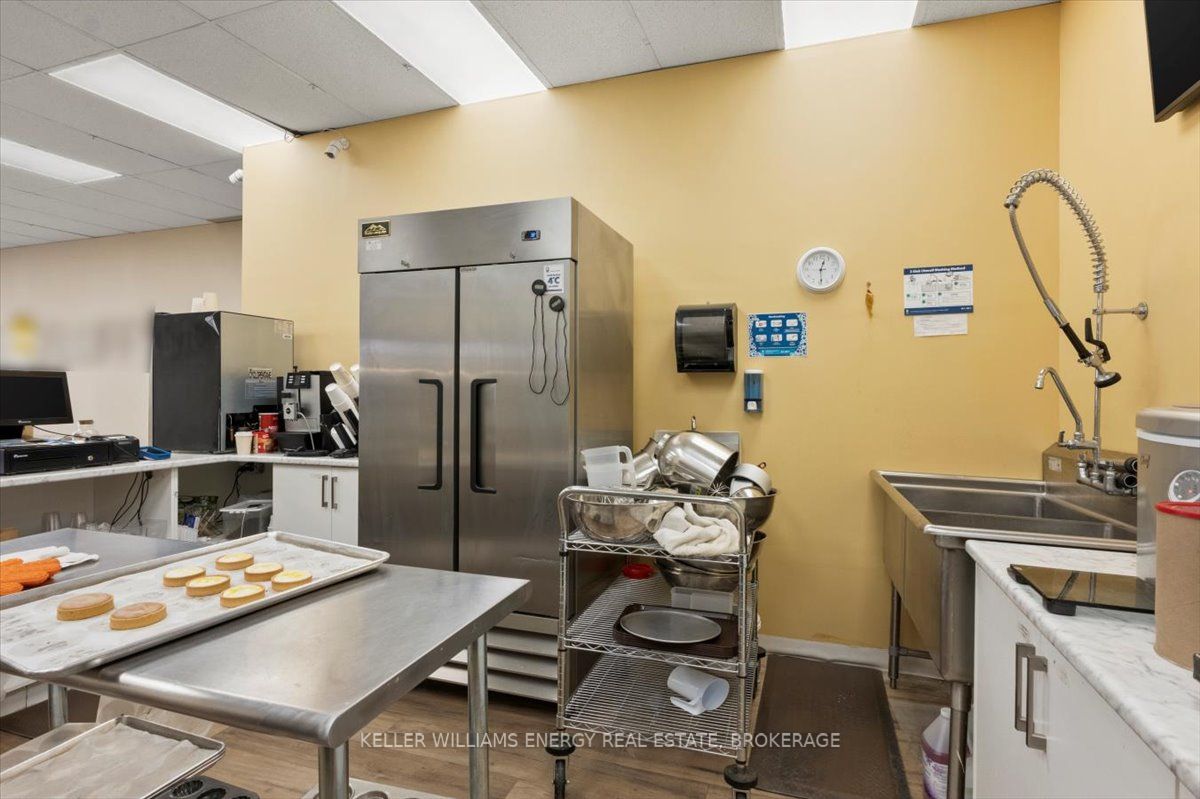 17 King Street Property Photo 20