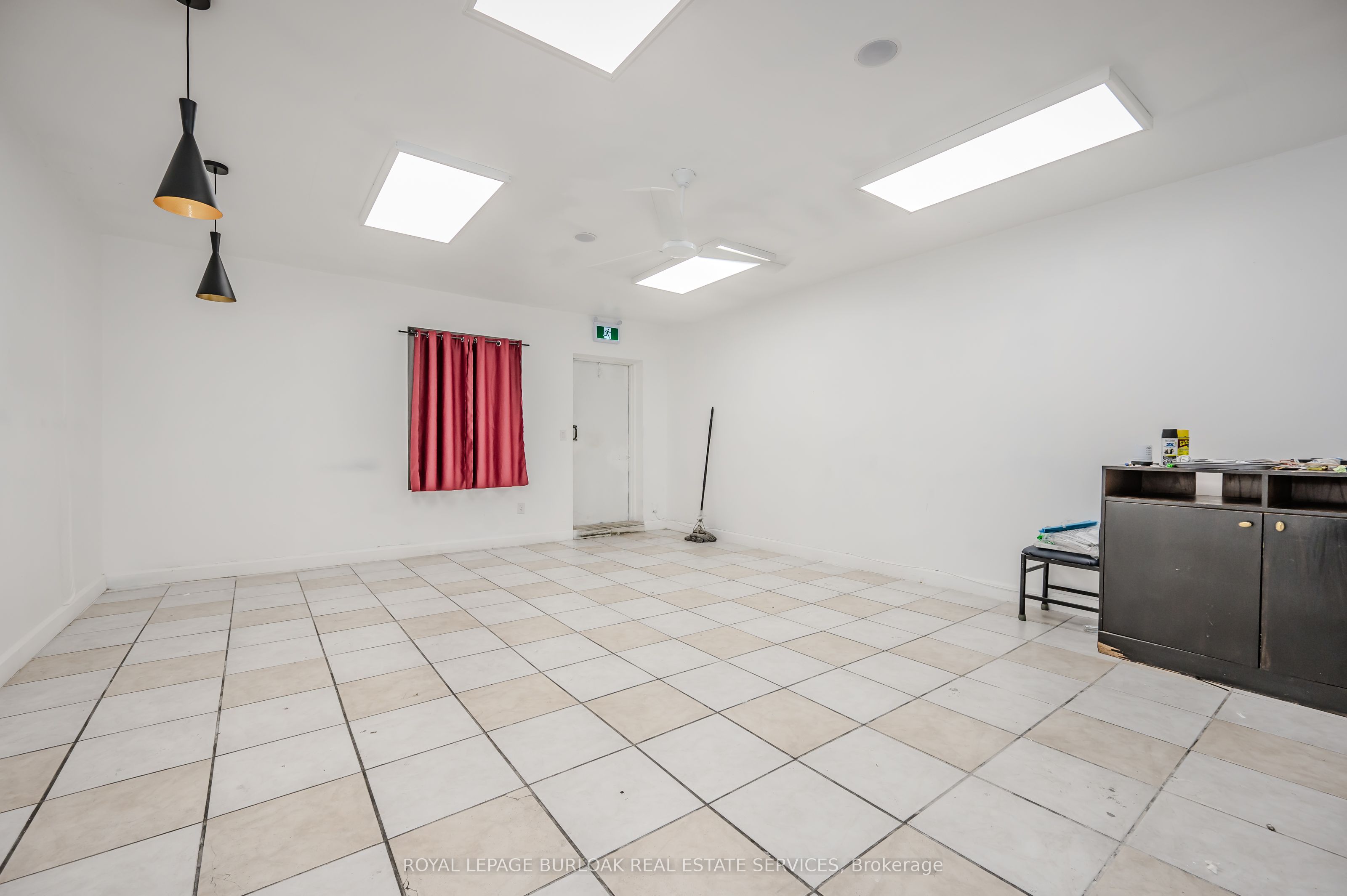 1344 Danforth Avenue Property Photo 17