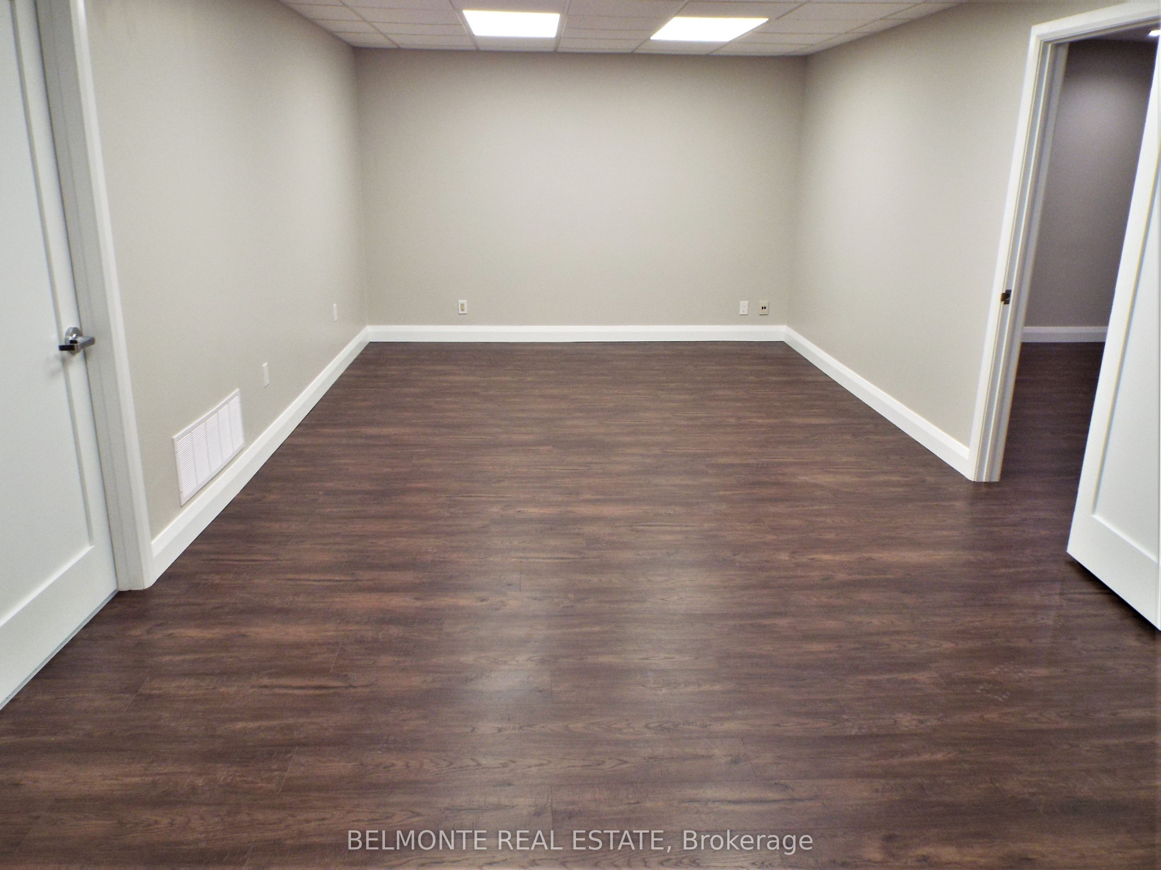 #38 - 1621 Mcewen Drive Property Photo 7