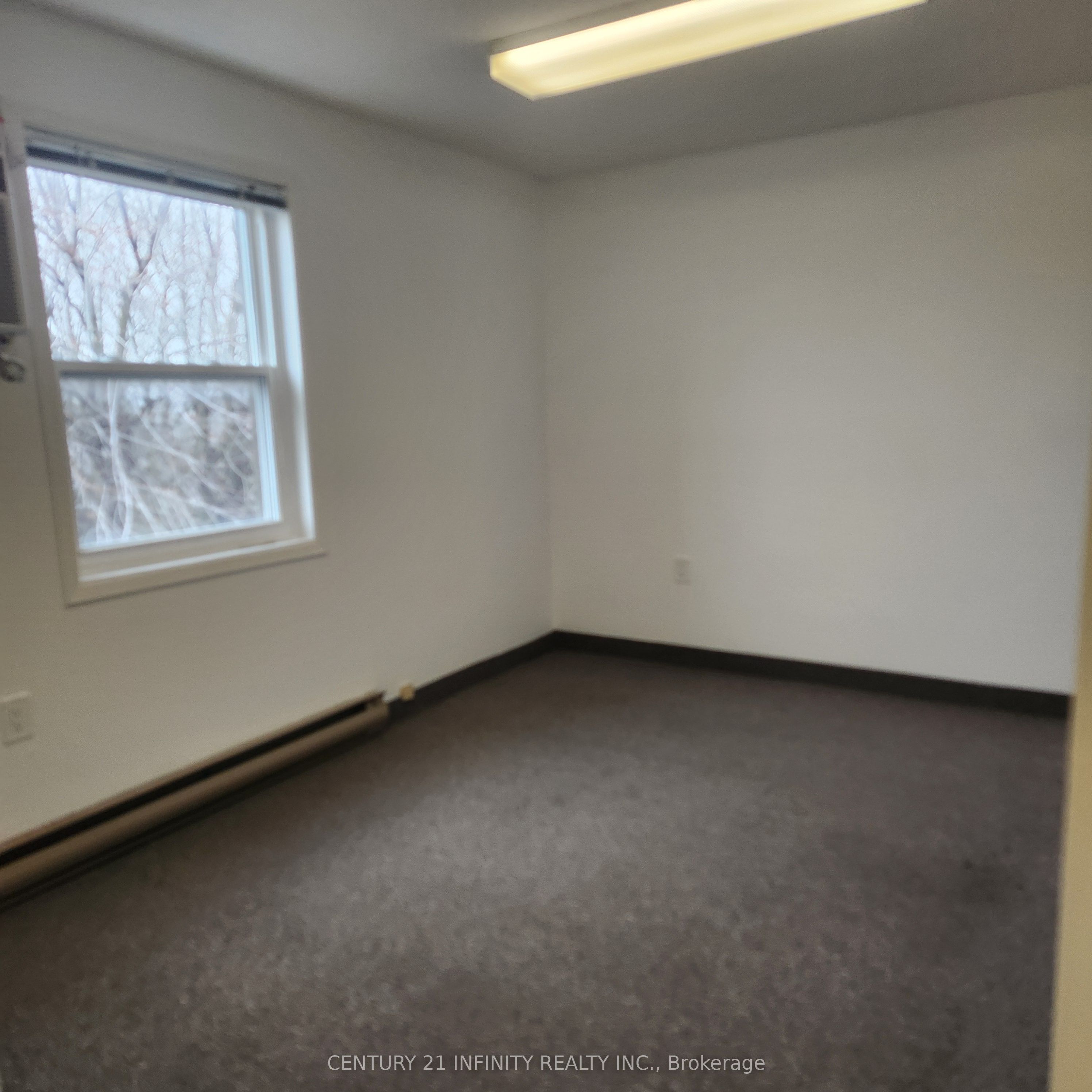 #203 - 909 Simcoe Street Property Photo 6