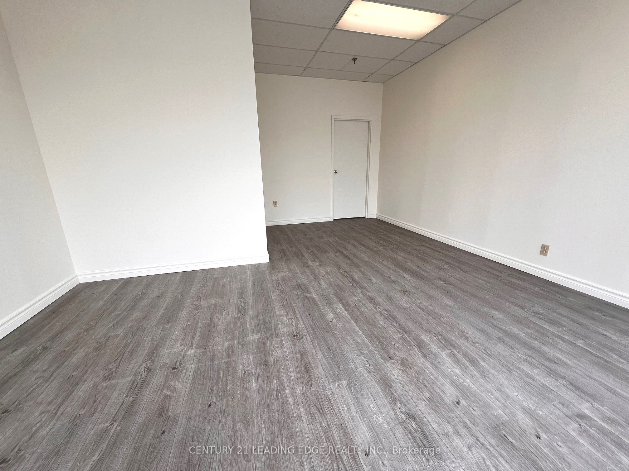 #351 - 200 Silver Star Boulevard Property Photo 3