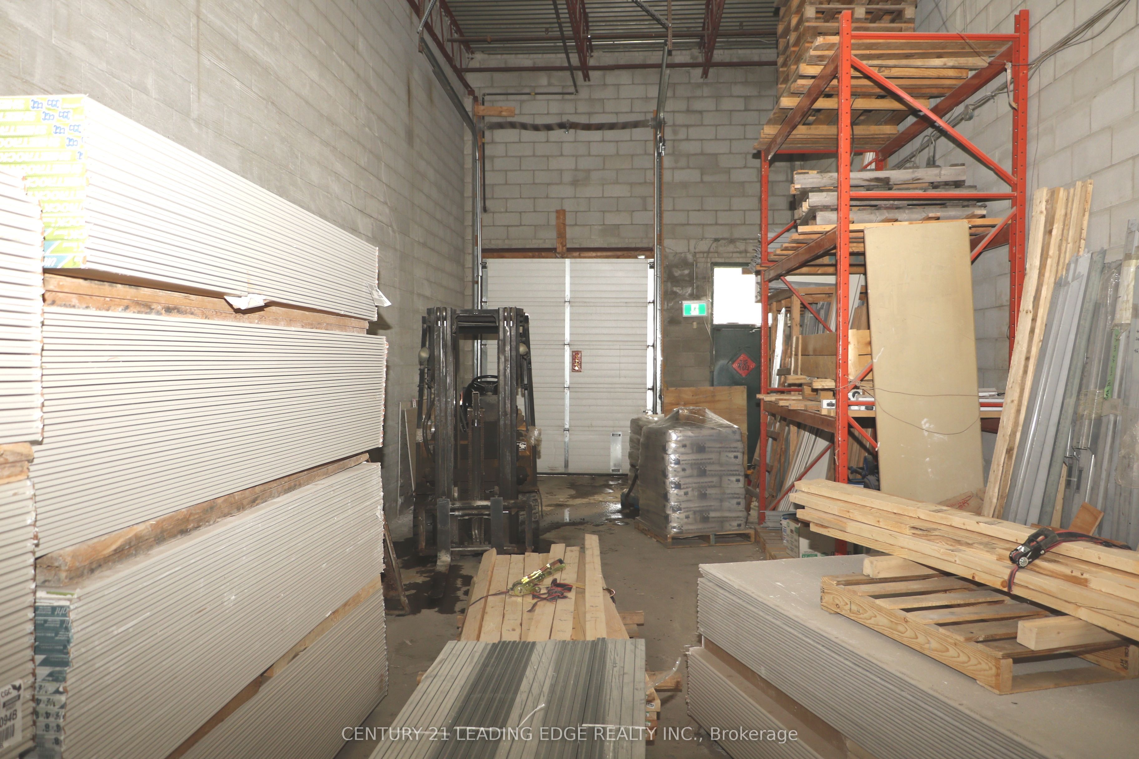 #351 - 200 Silver Star Boulevard Property Photo 8