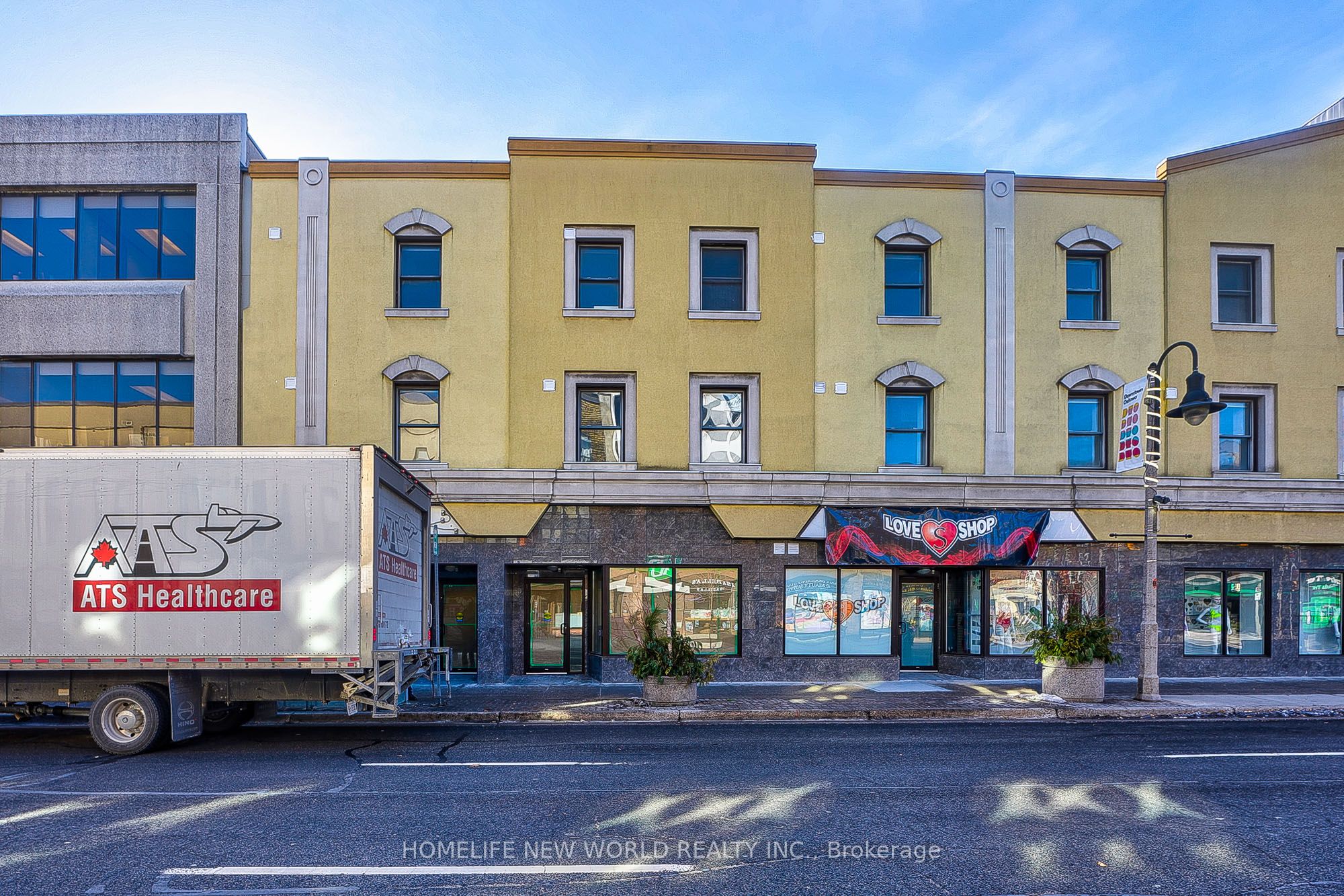 5 King Street Property Photo 2