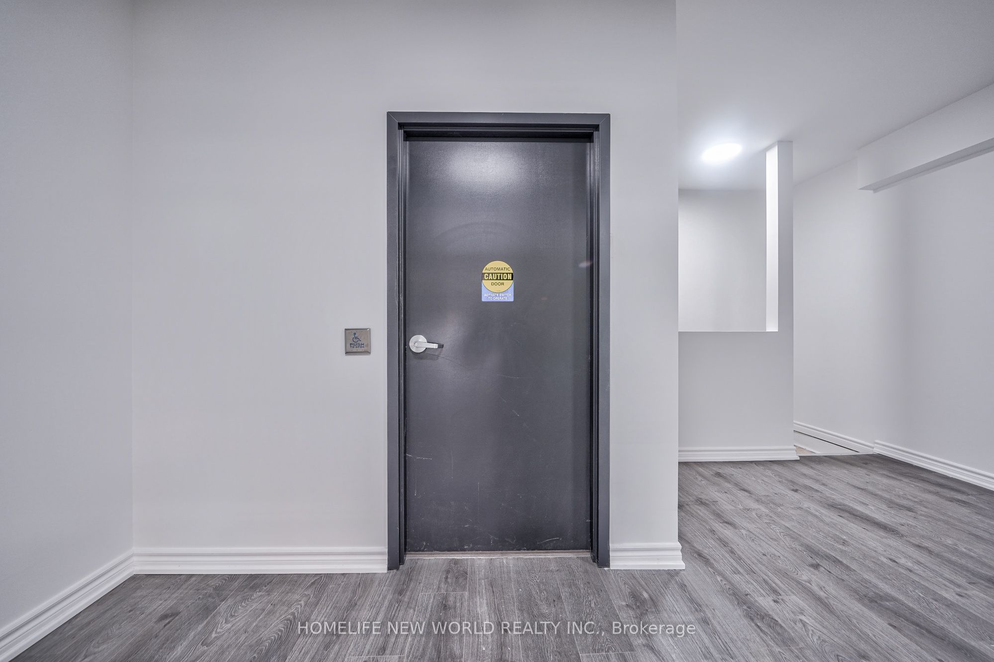 5 King Street Property Photo 13