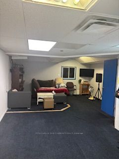 #19 - 50 Weybright Court Property Photo 10