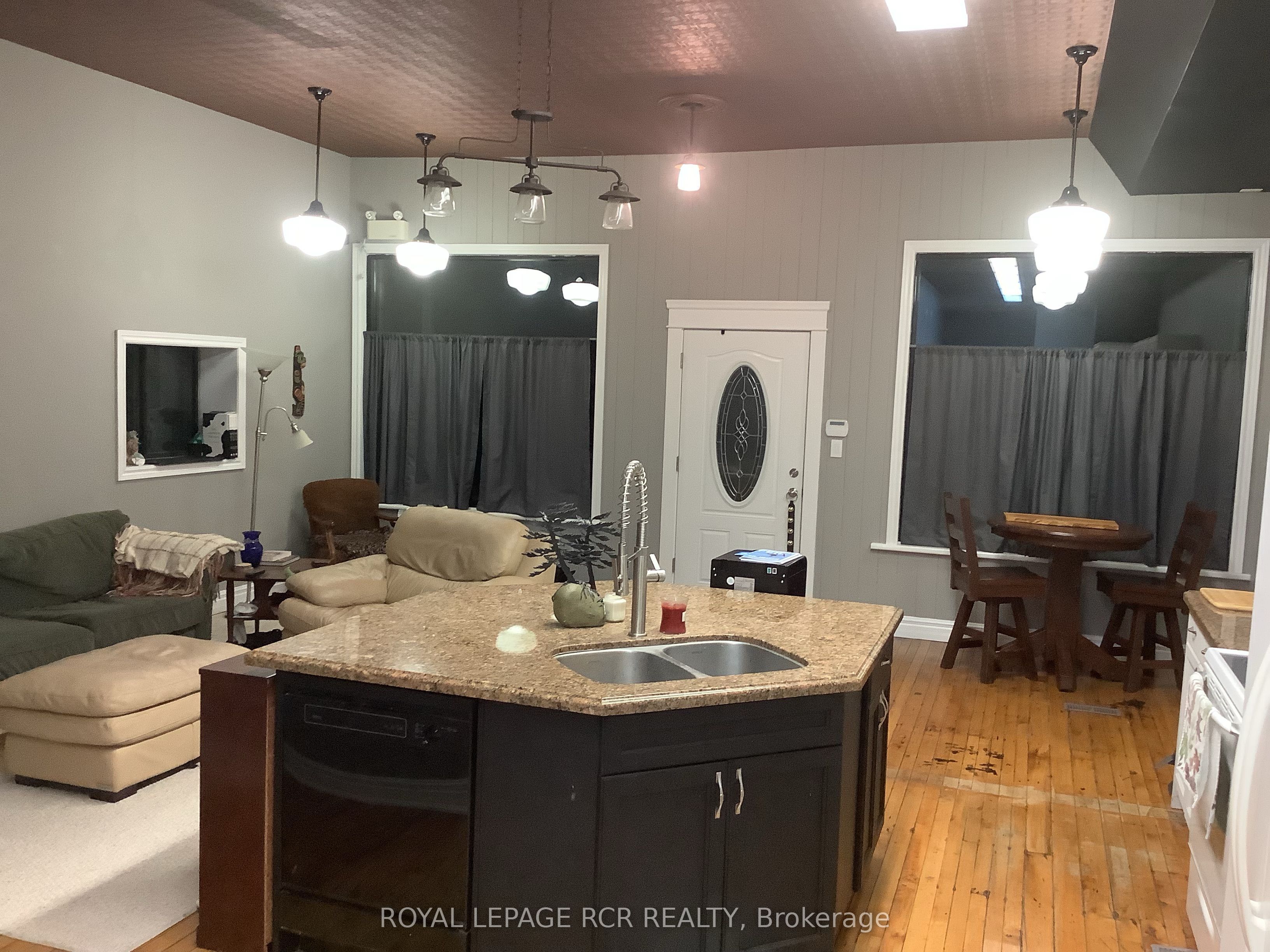 102 River Street Property Photo 3