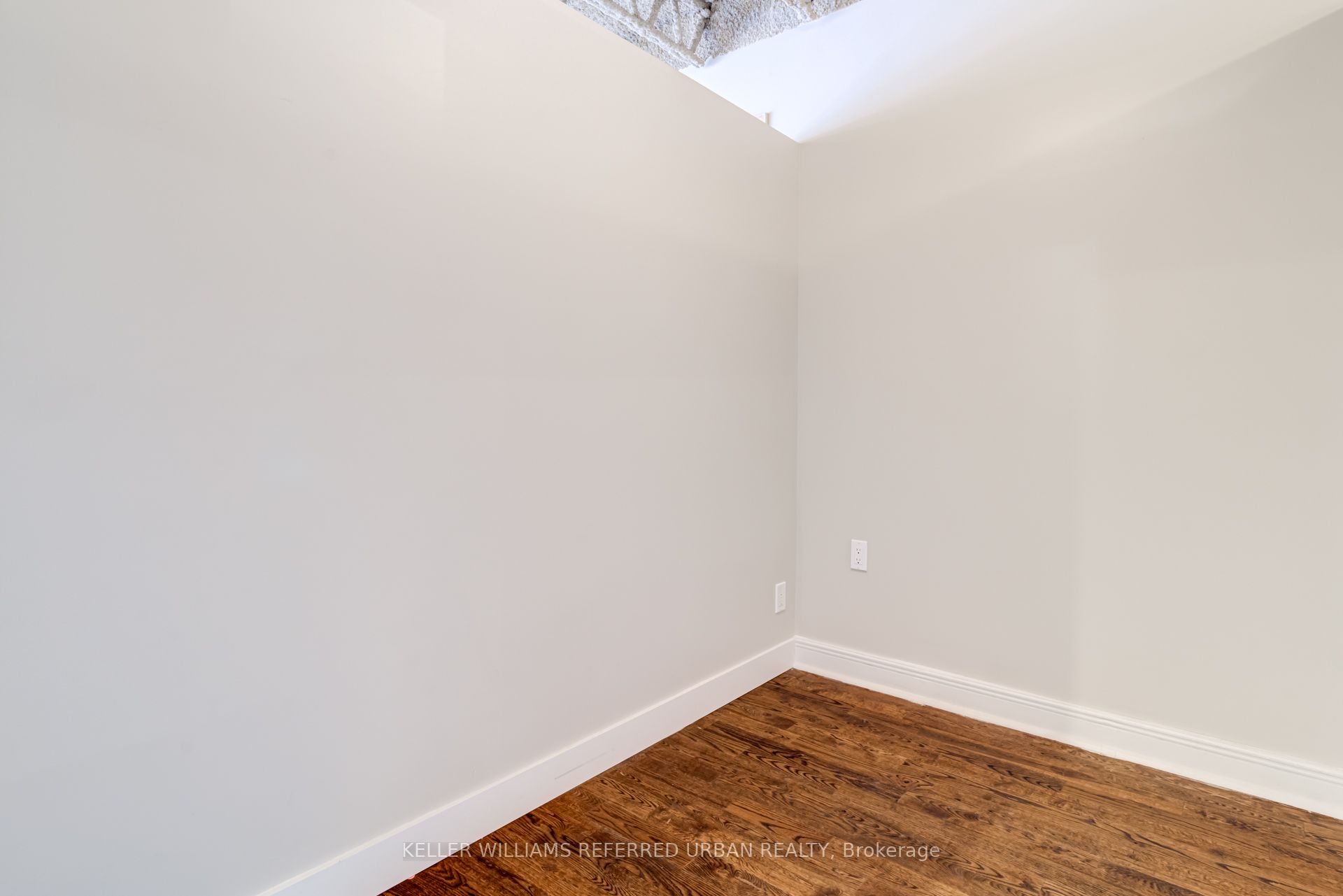 702 Pape Avenue Property Photo 5