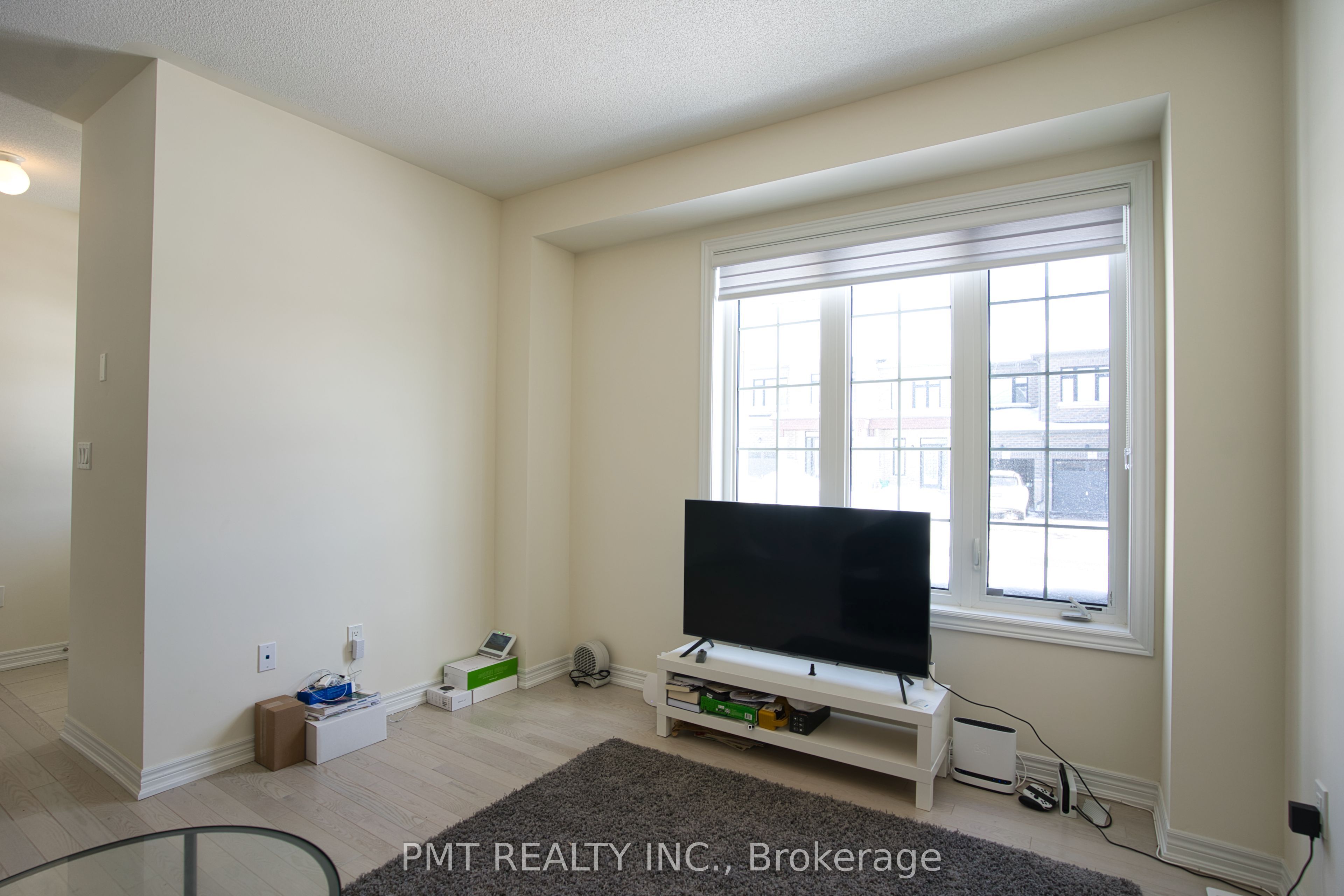 2674 Delphinium Trail Property Photo 7