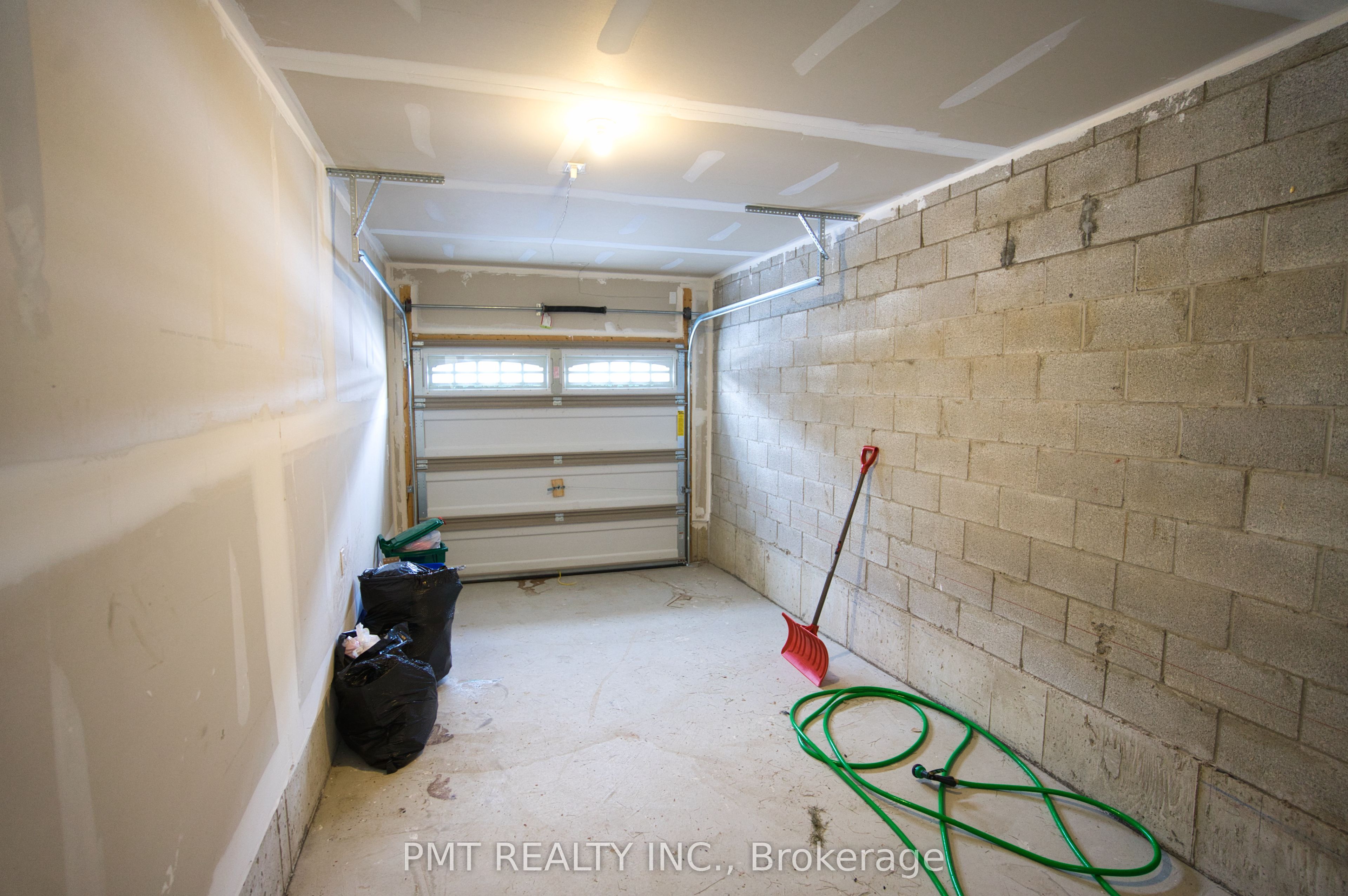2674 Delphinium Trail Property Photo 29