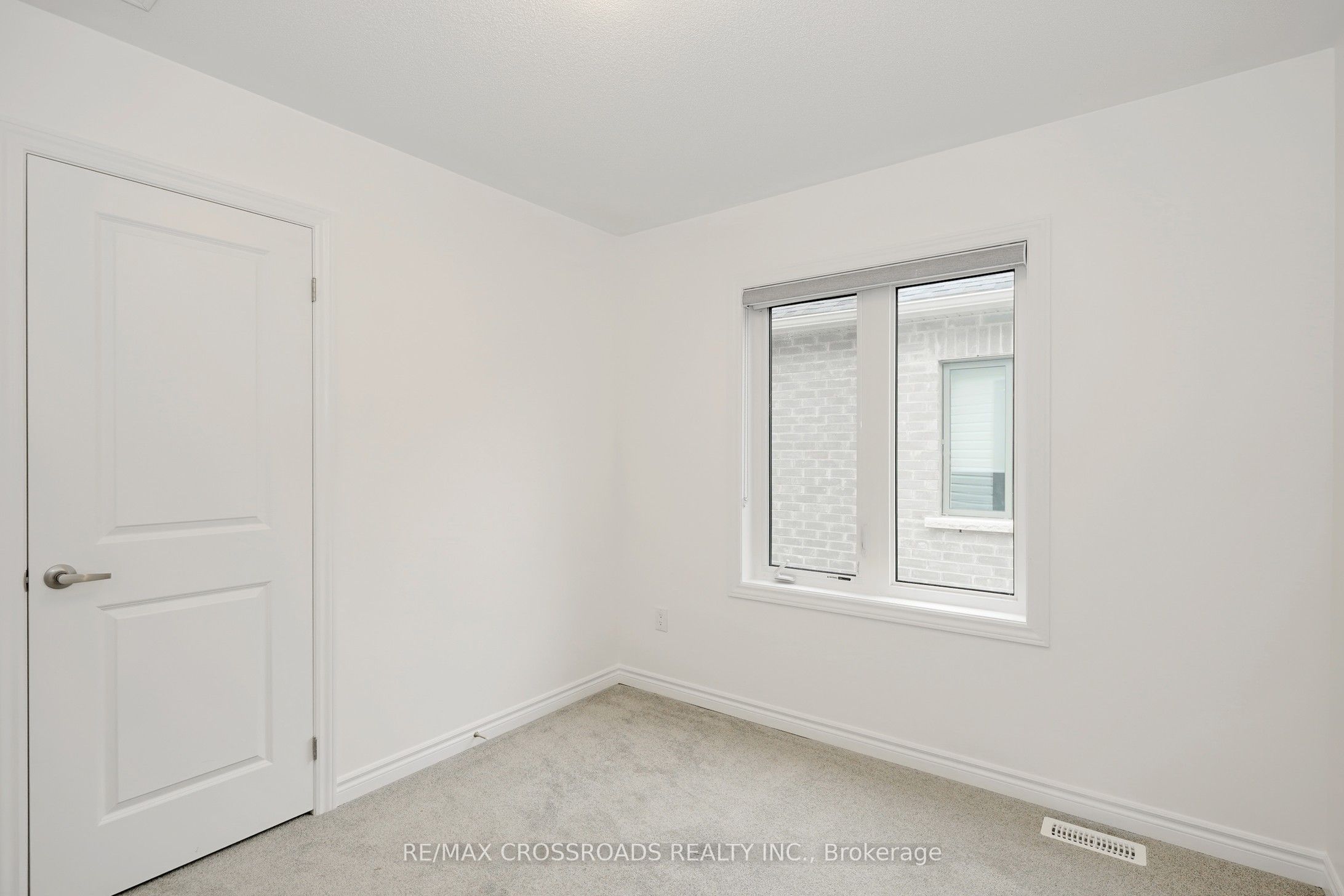 788 Kootenay Path Property Photo 29