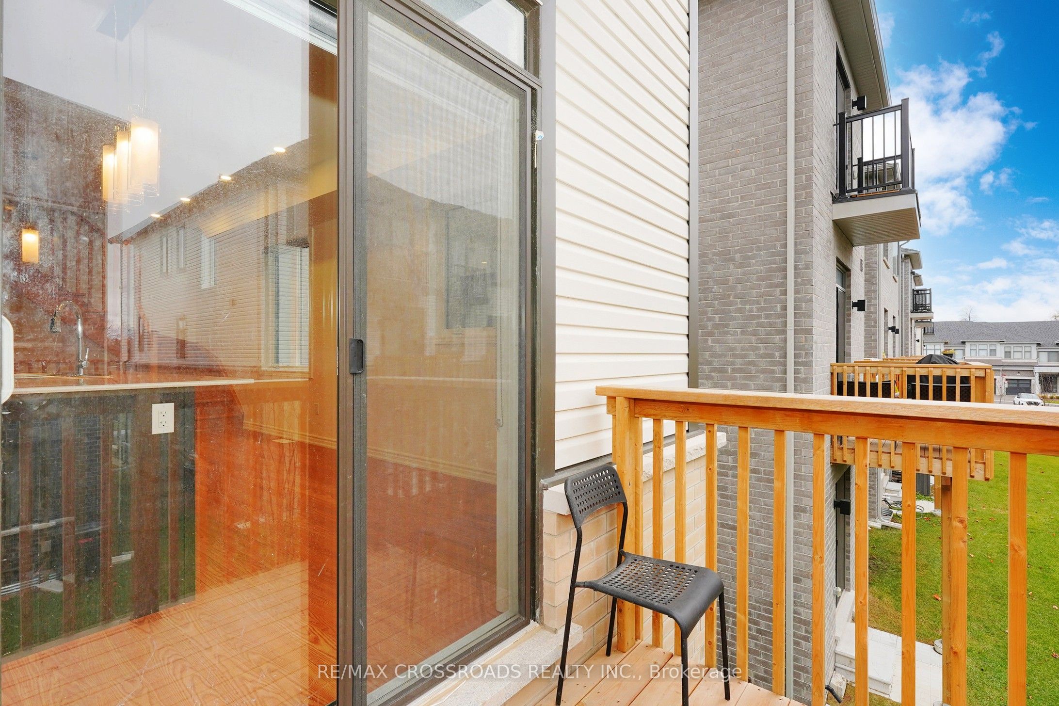 788 Kootenay Path Property Photo 45