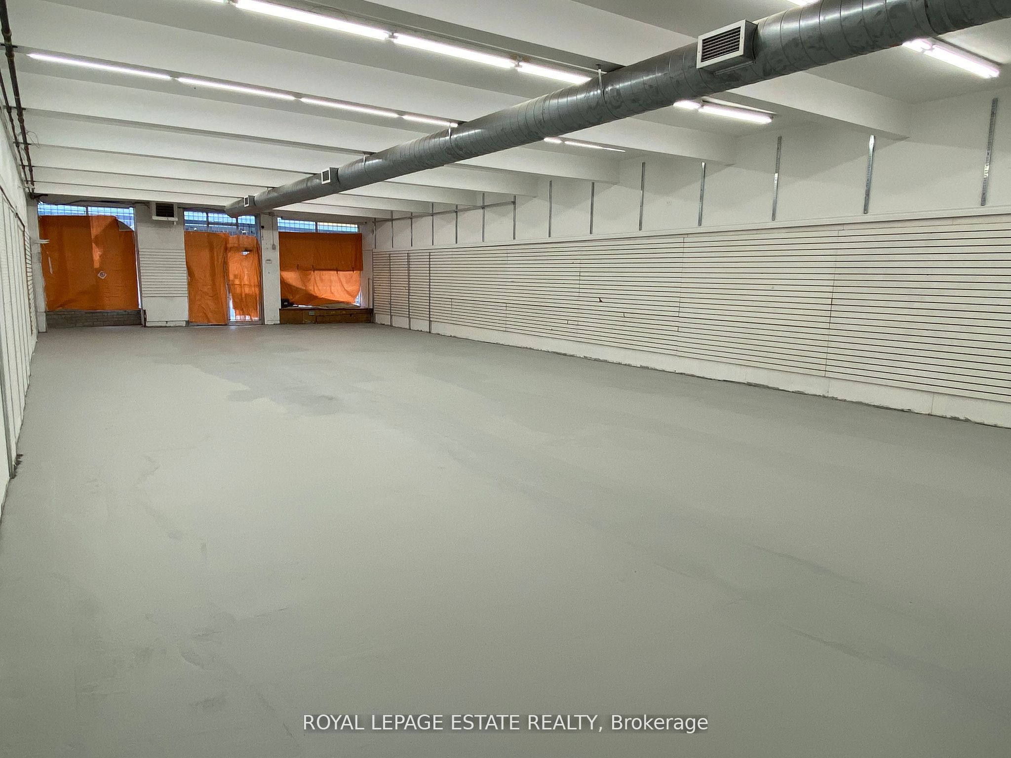 1097a Victoria Park Avenue Property Photo 6