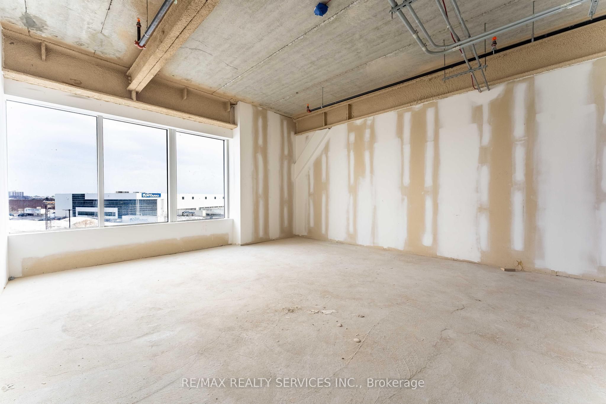 #305 - 2225 Markham Road Property Photo 12