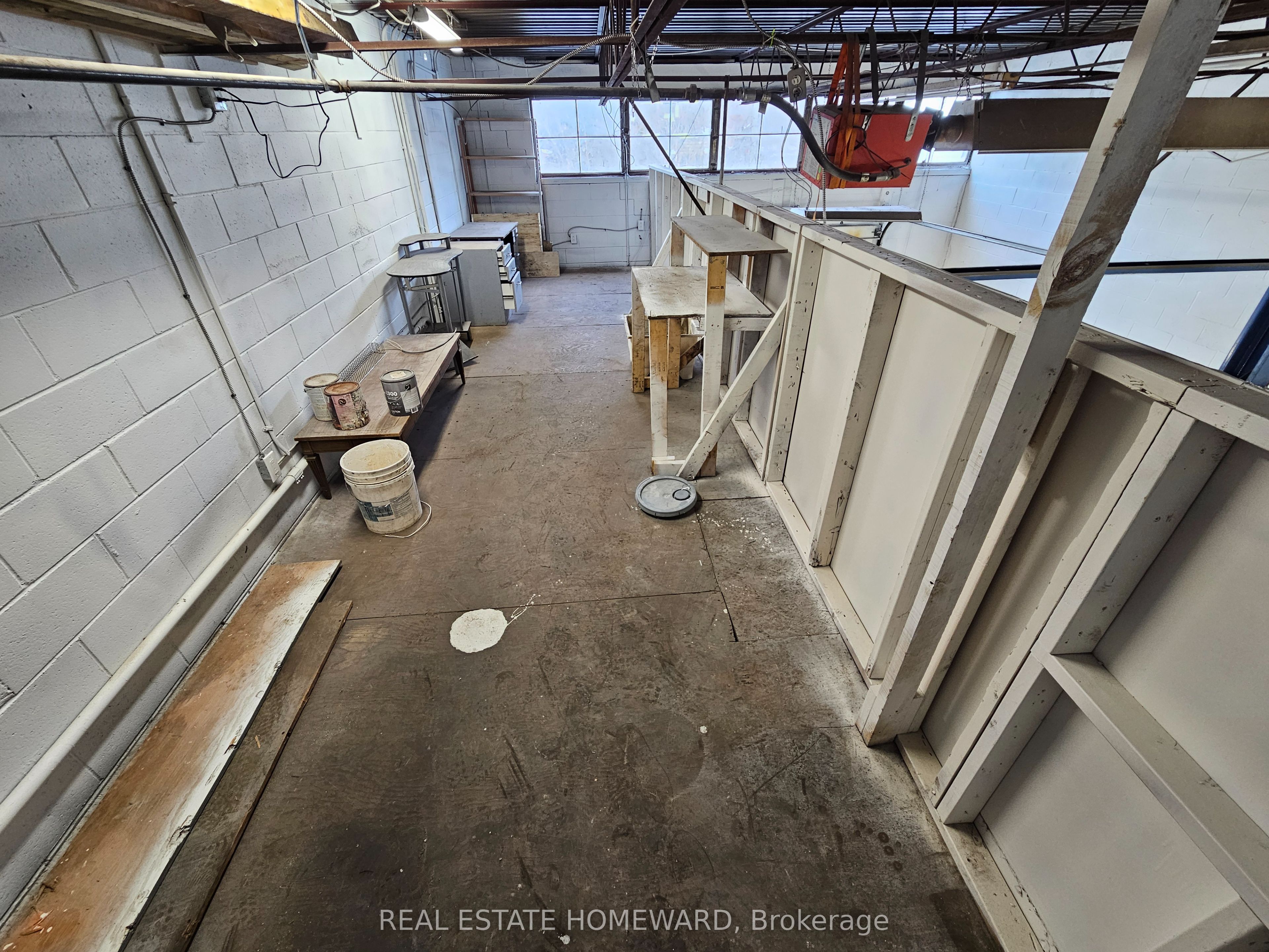 #3 (rear Unit) - 3252 Danforth Avenue Property Photo 18
