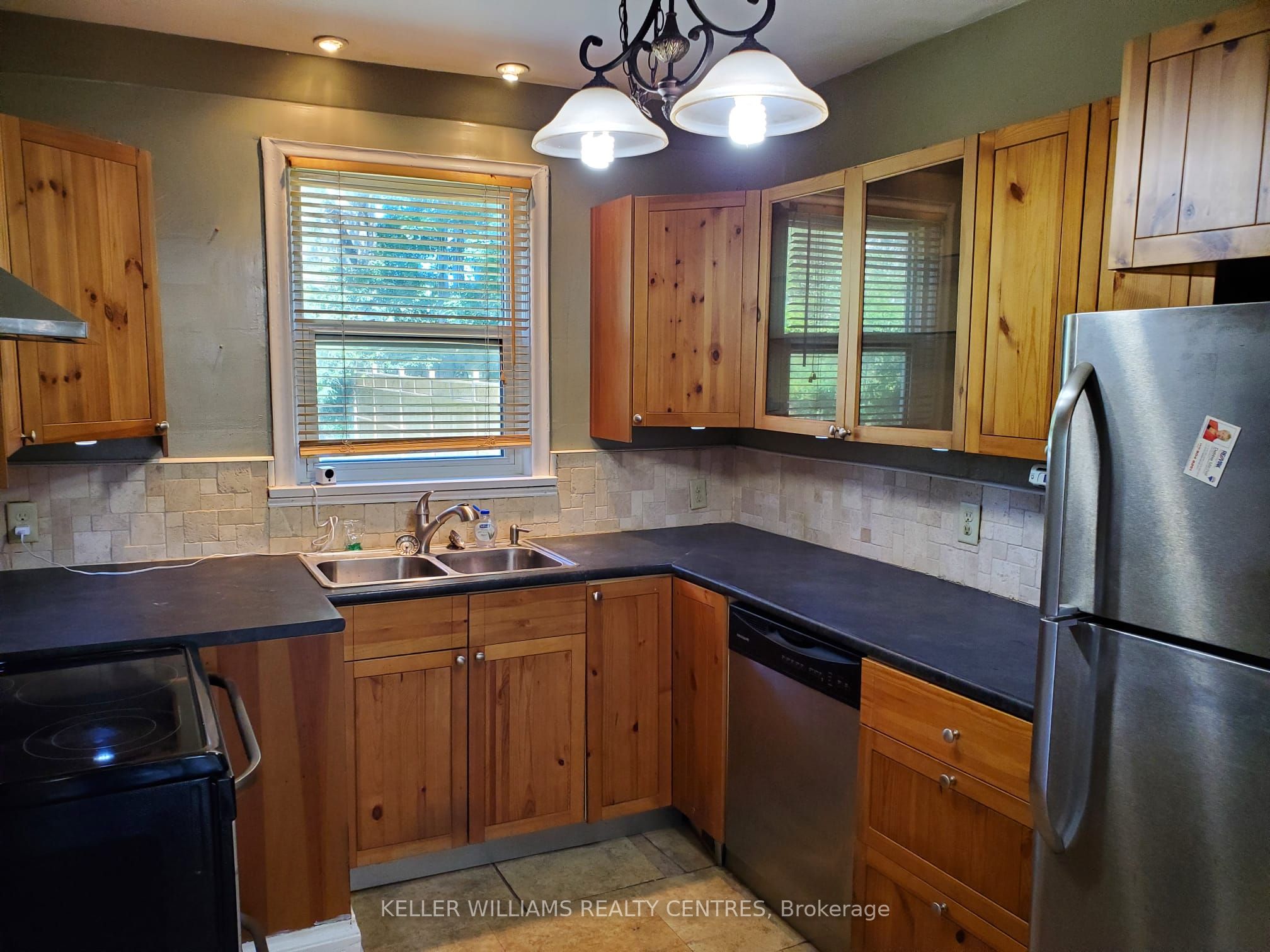 #main - 30 Glen Everest Road Property Photo 7