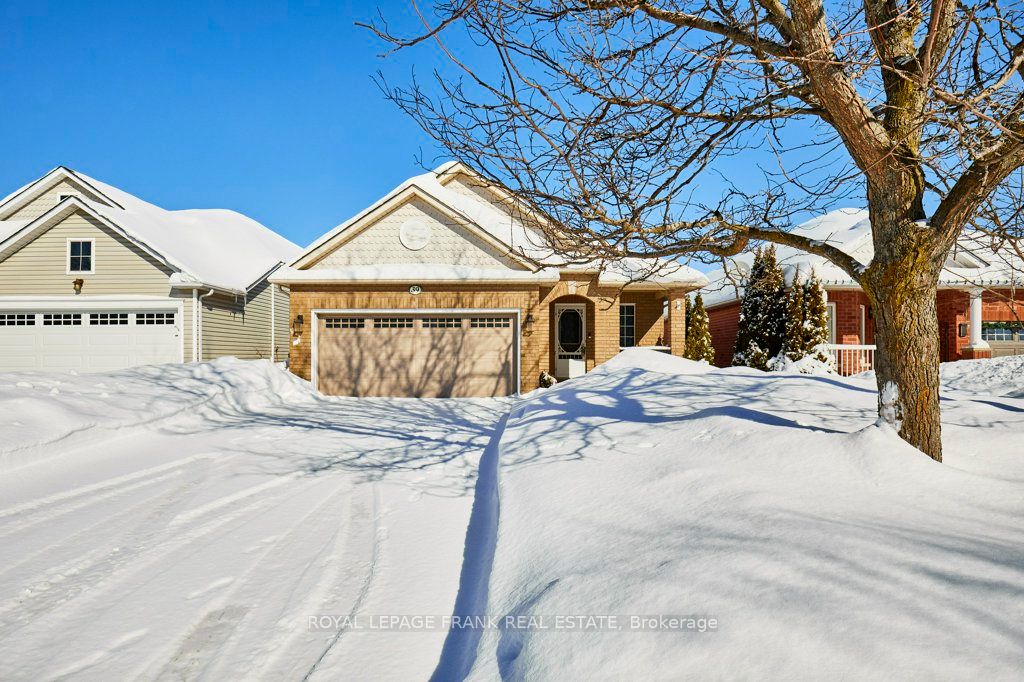 39 Steinway Dr Property Photo