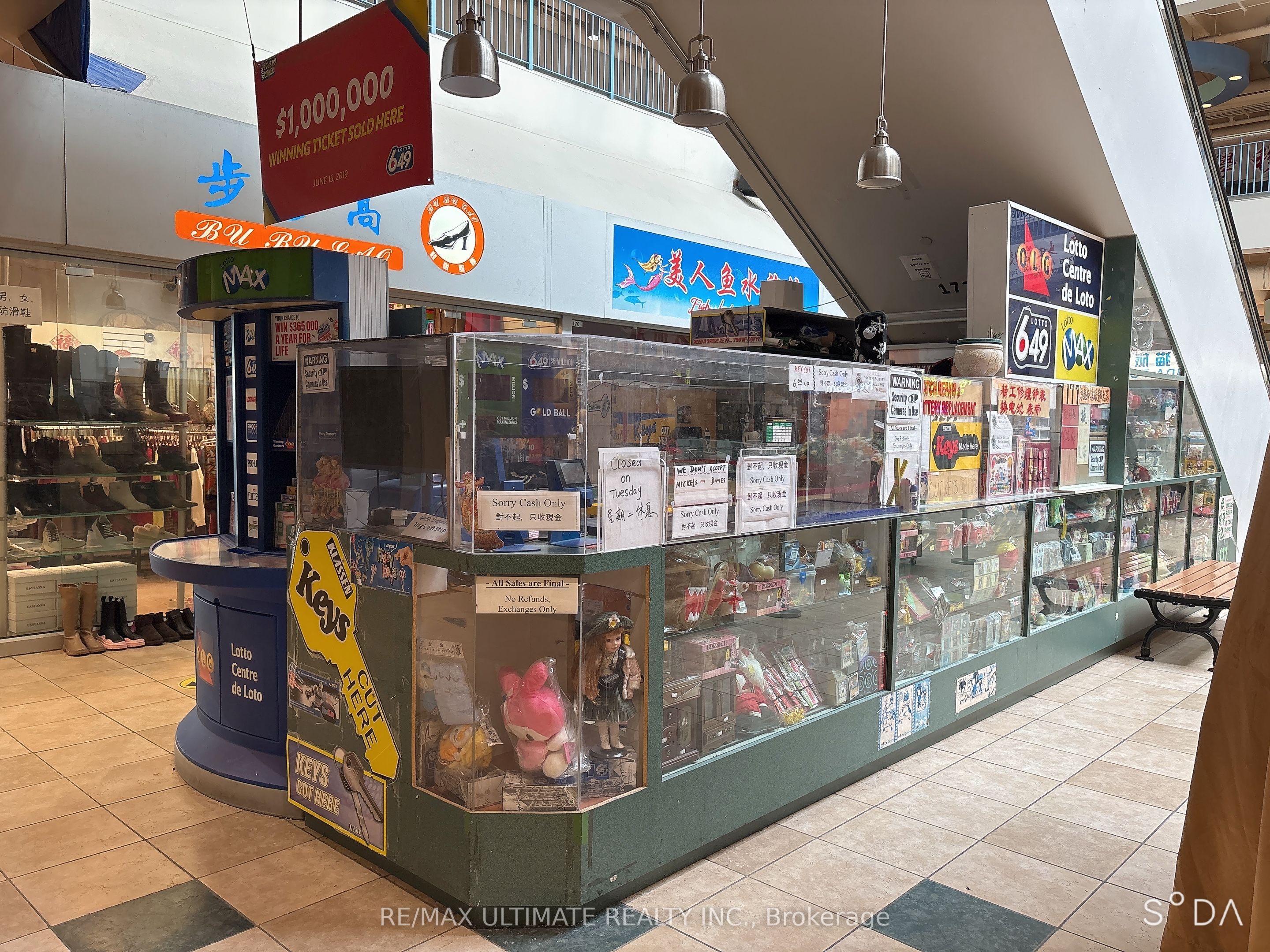 #177 - 4438 Sheppard Avenue Property Photo 9