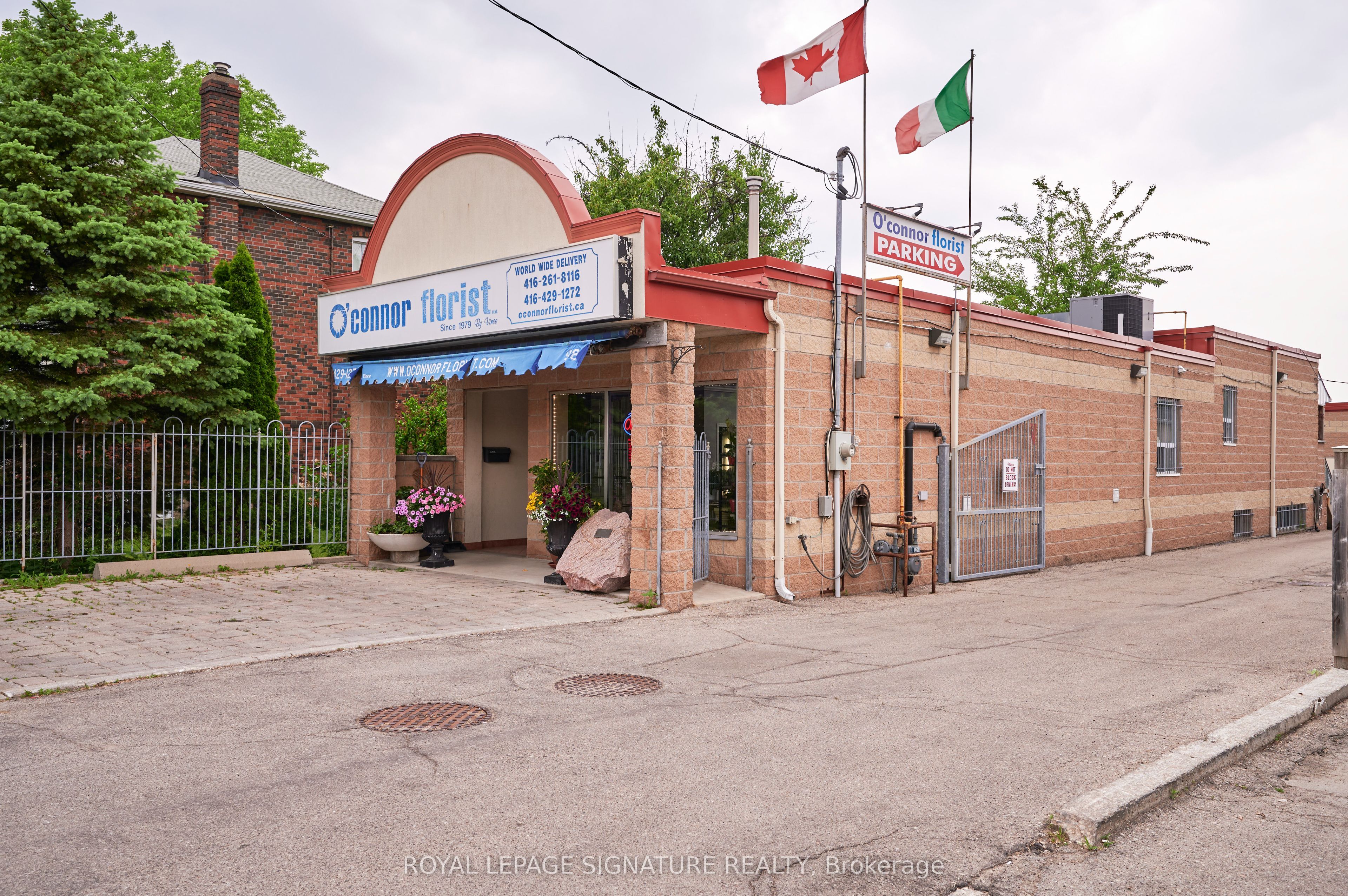 550 Danforth Road Property Photo 8