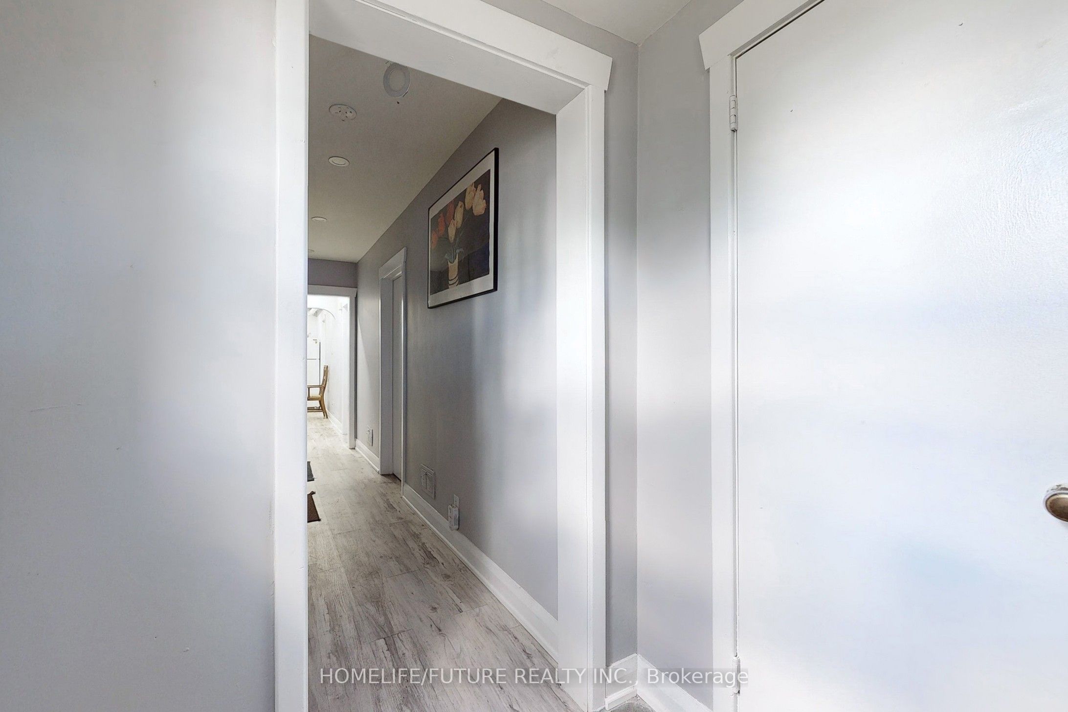 1496 Simcoe Street Property Photo 28