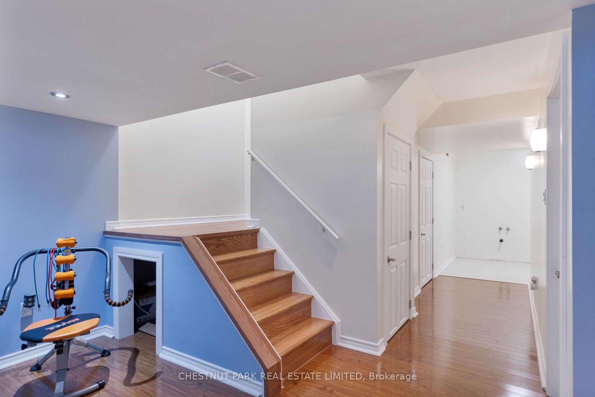 65 Northern Dancer Drive Property Photo 31