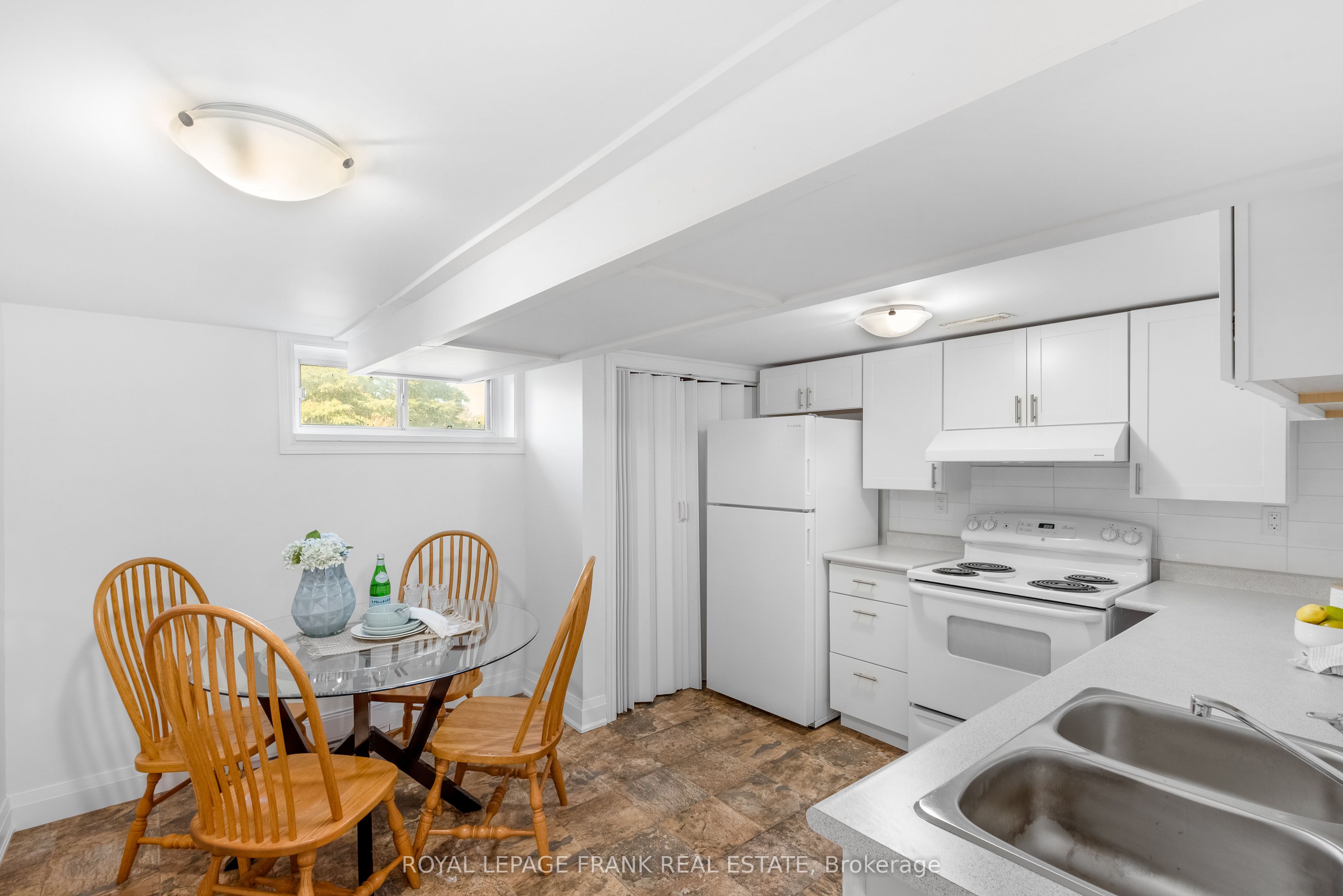 87 River Street Property Photo 33