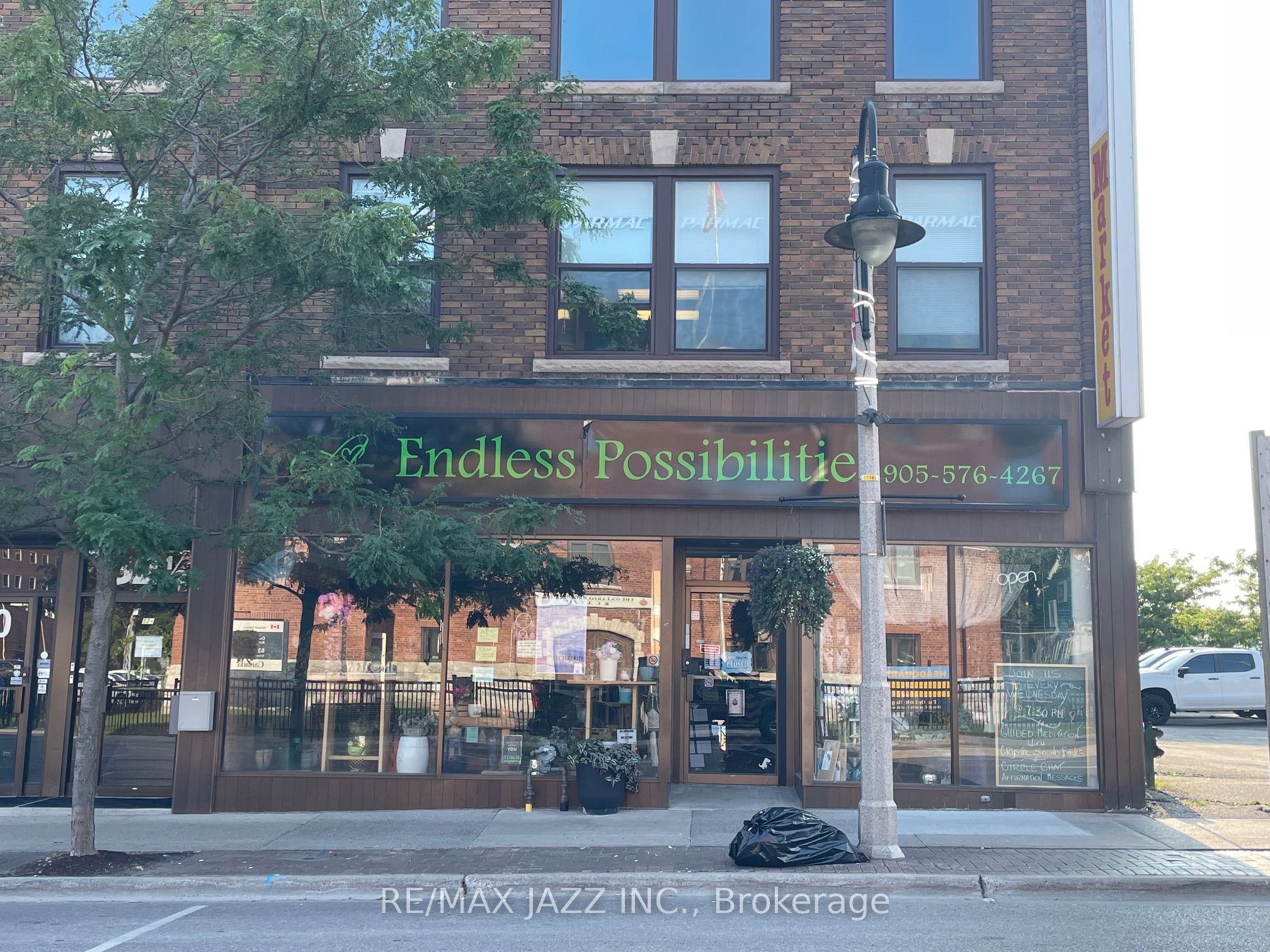 54 Simcoe Street Property Photo 1