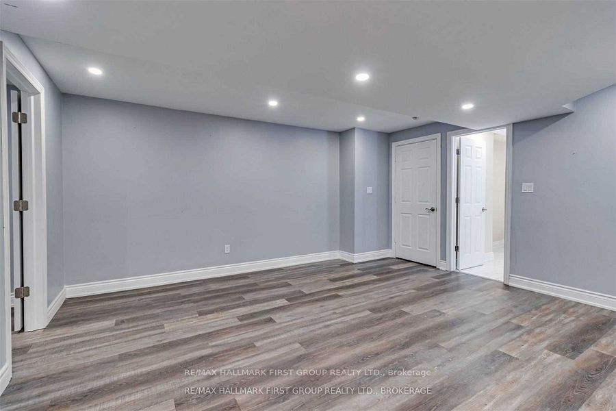 55 Buttonshaw Street Property Photo 33