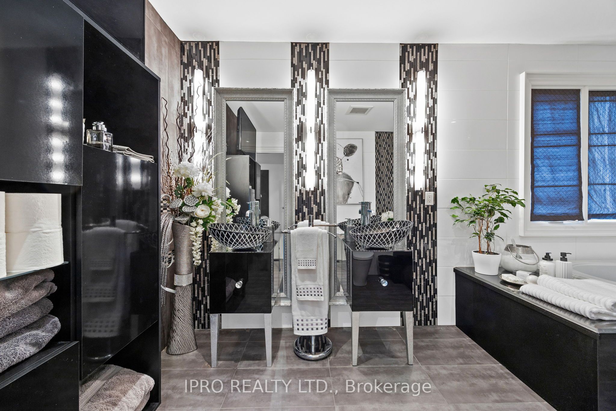 20 Fairview Boulevard Property Photo 30