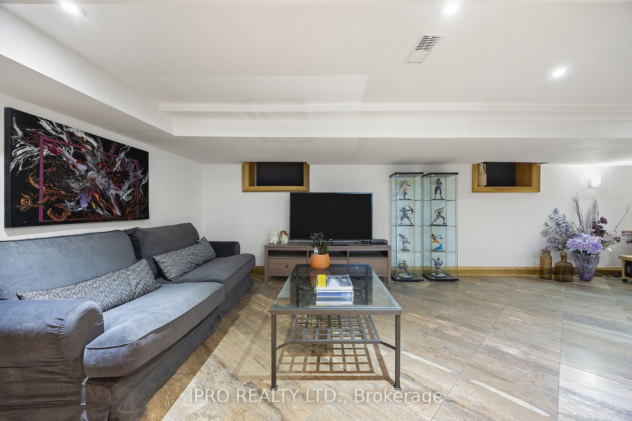 20 Fairview Boulevard Property Photo 41