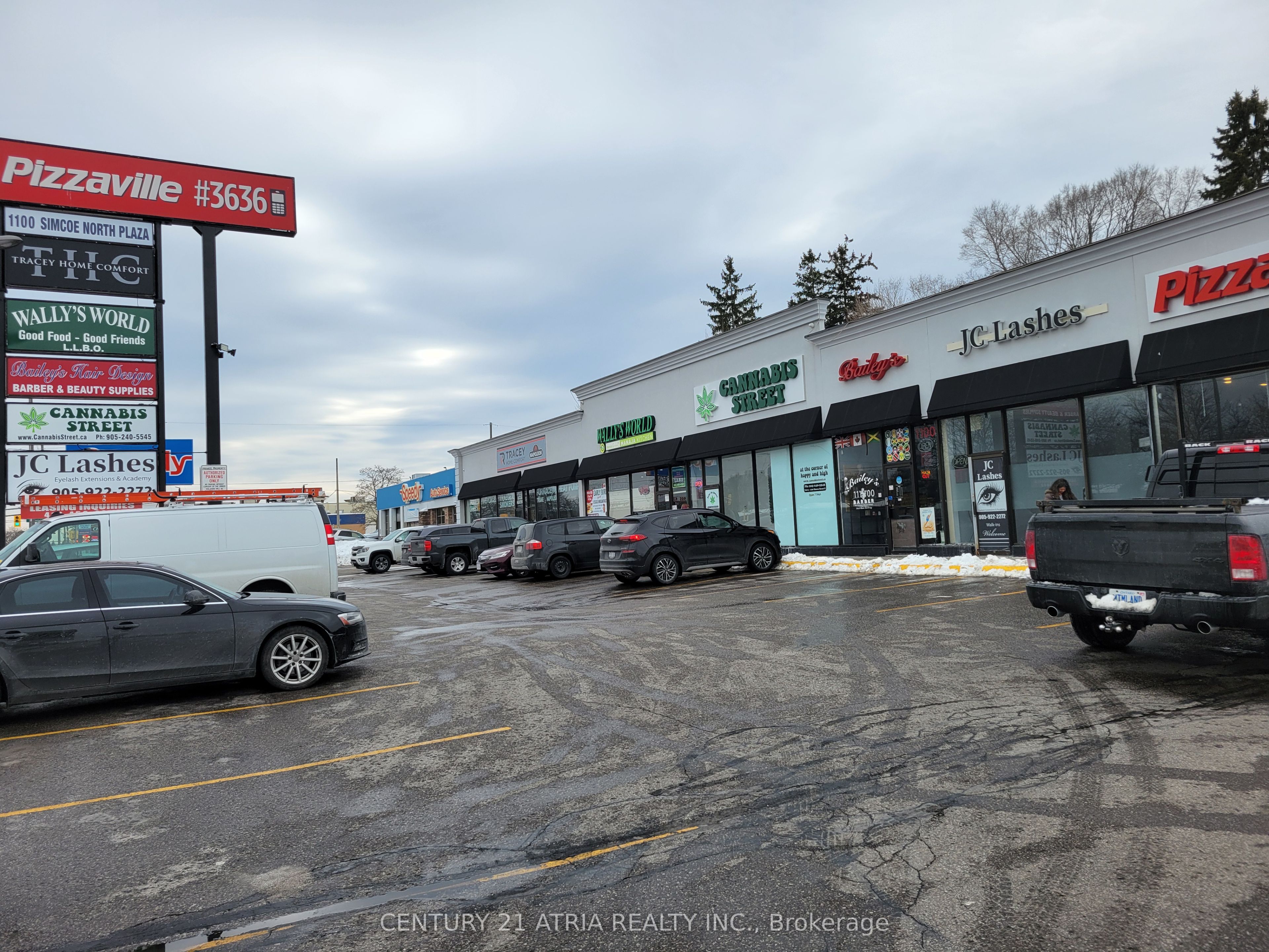 #1 - 1100 Simcoe Street Property Photo 5