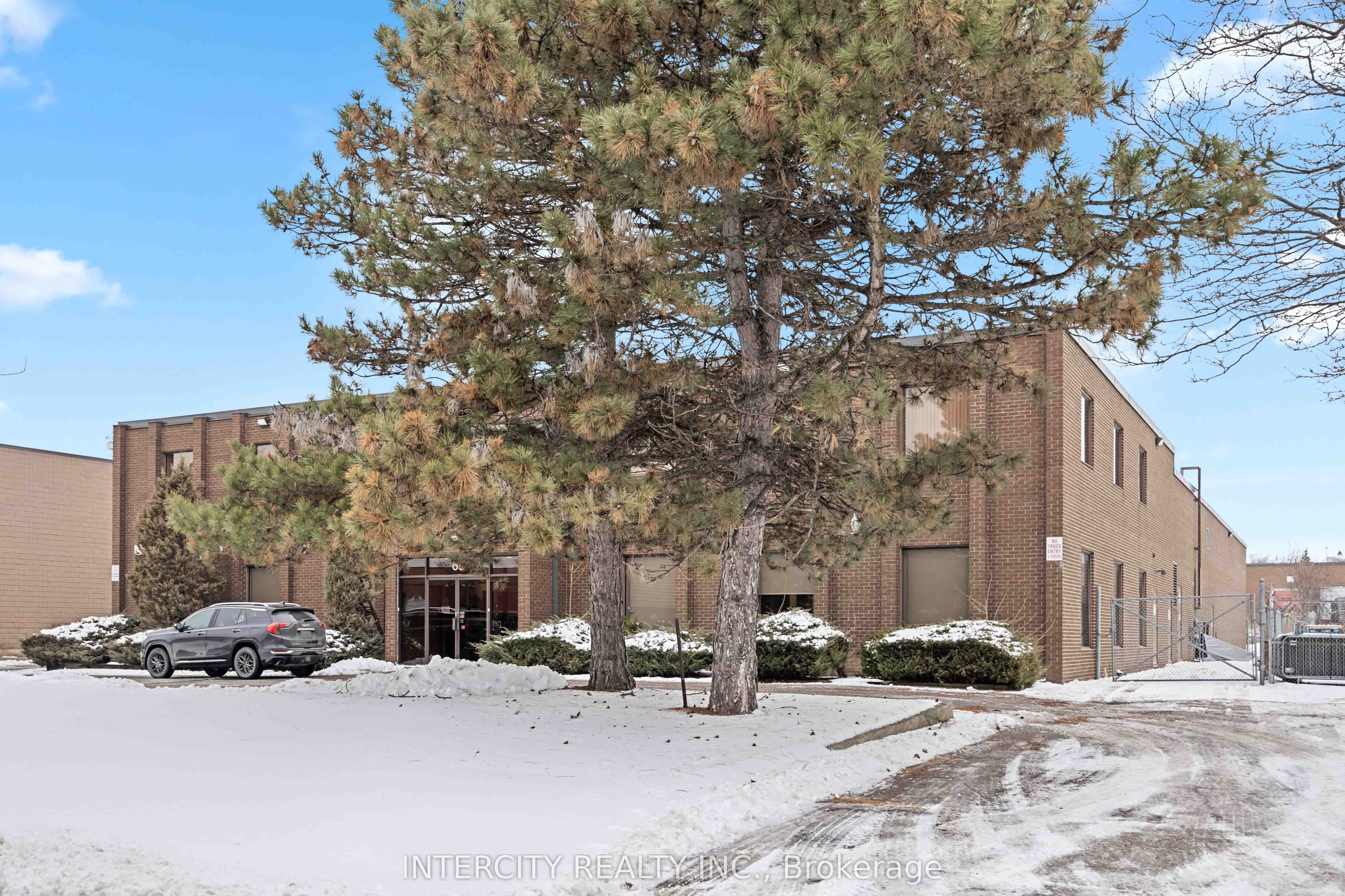 #unit A/b - 65 Melford Drive Property Photo 2