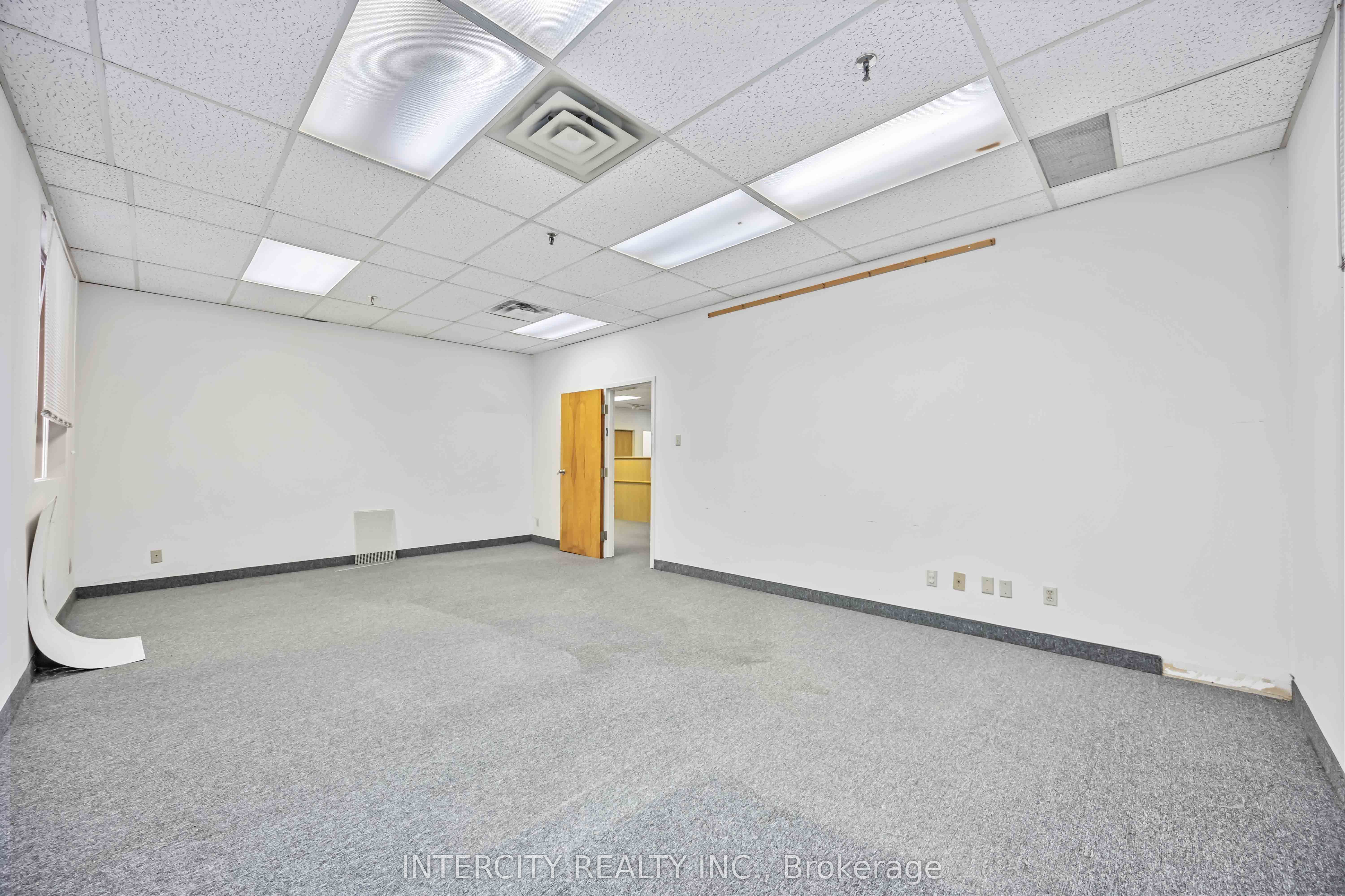 65 Melford Drive Property Photo 11
