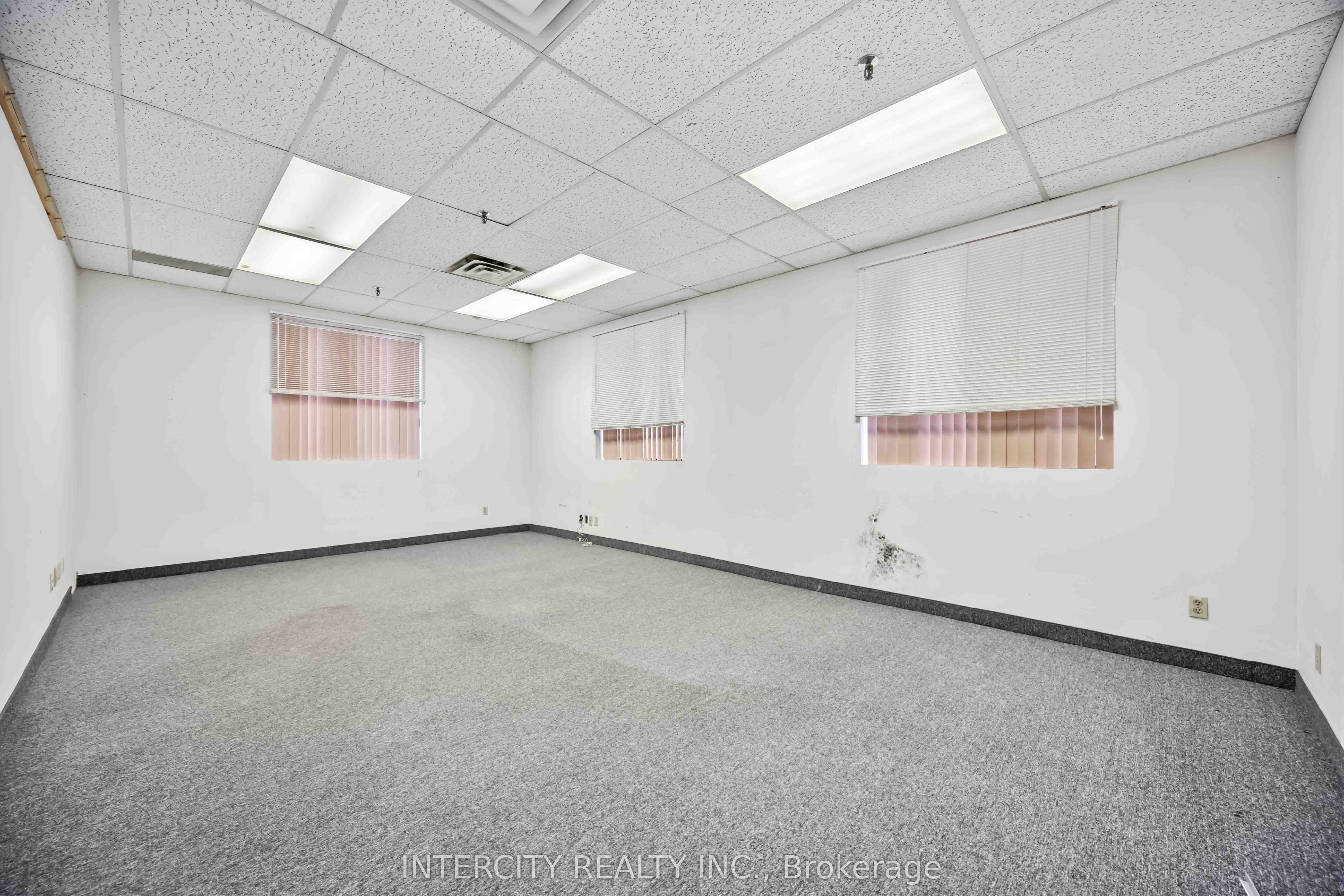 65 Melford Drive Property Photo 14