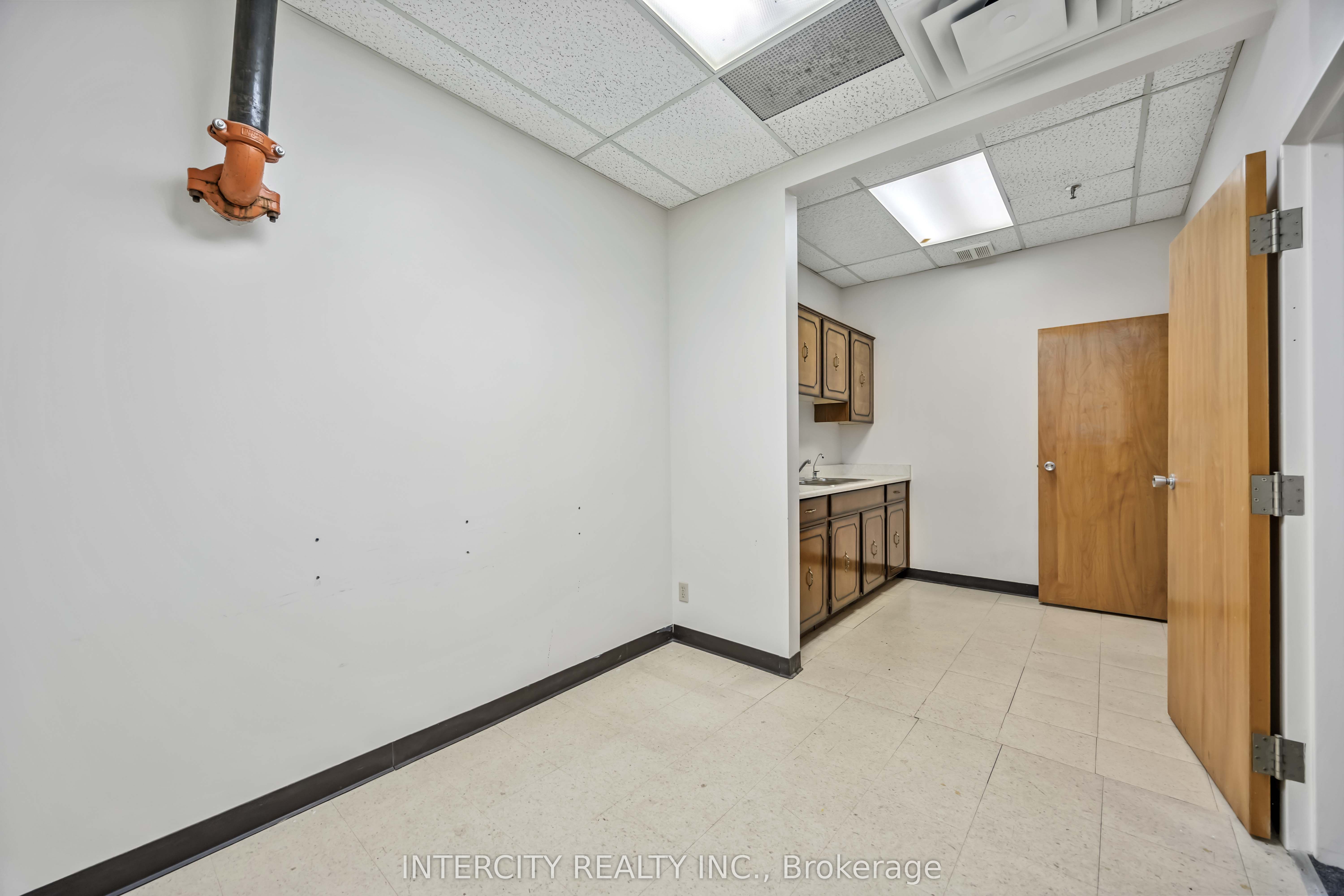 65 Melford Drive Property Photo 19