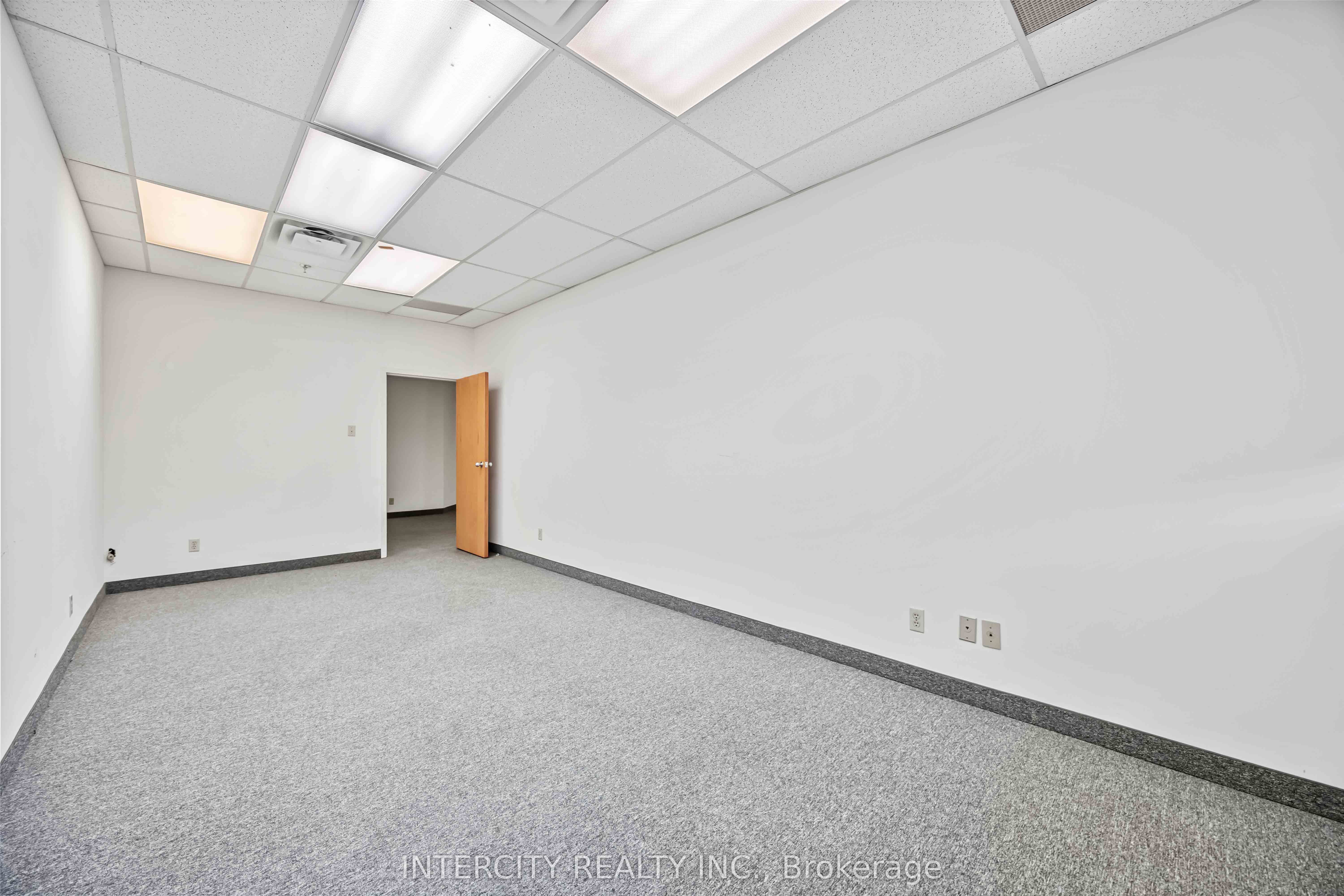 65 Melford Drive Property Photo 24