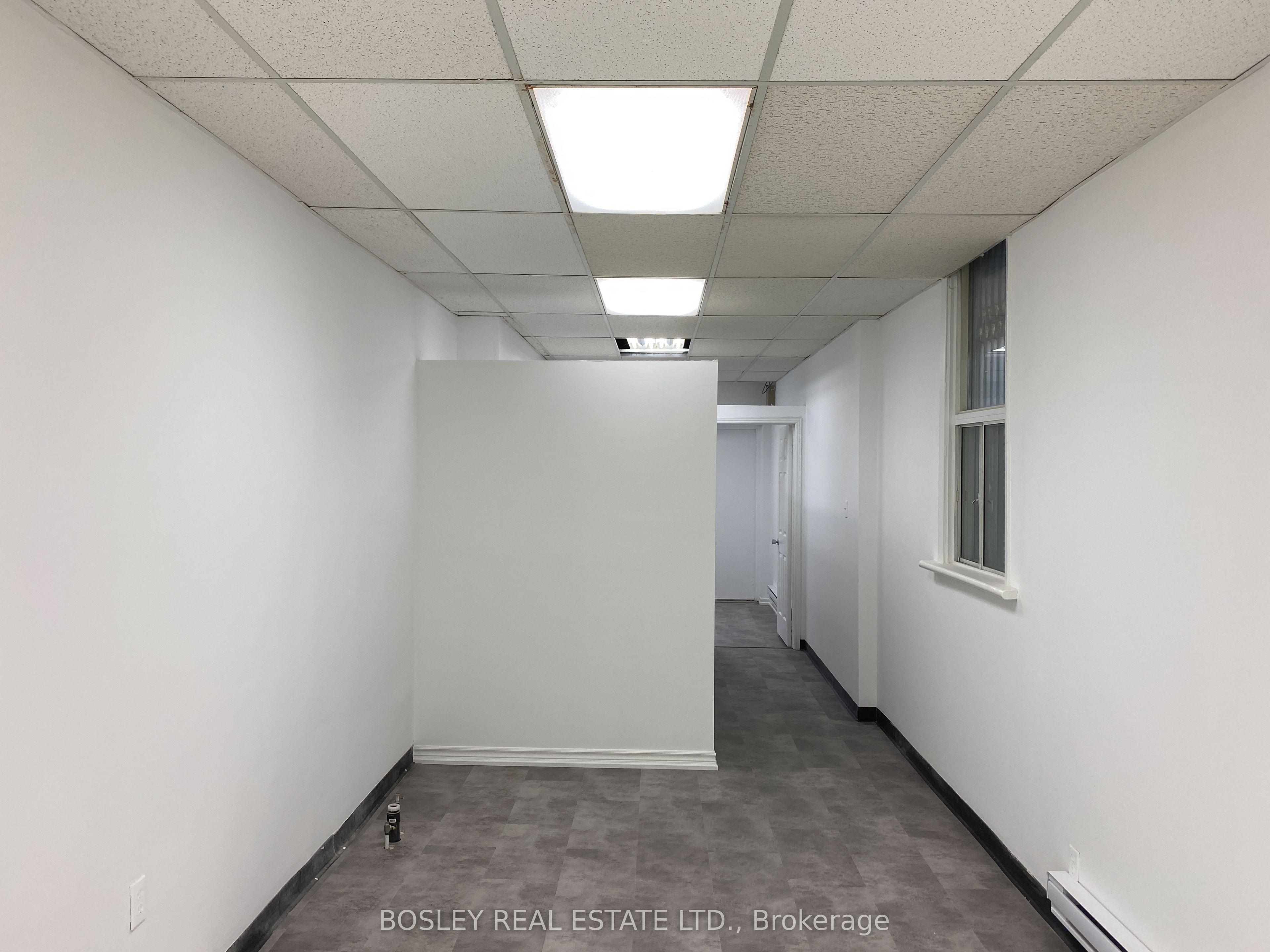 362 Broadview Avenue Property Photo 4