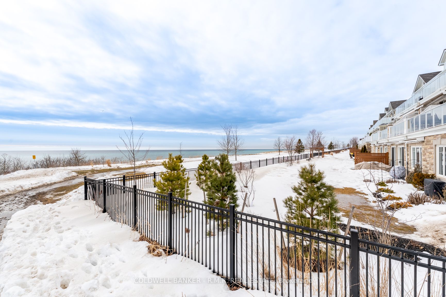 #6g - 305 Lakebreeze Drive Property Photo 48