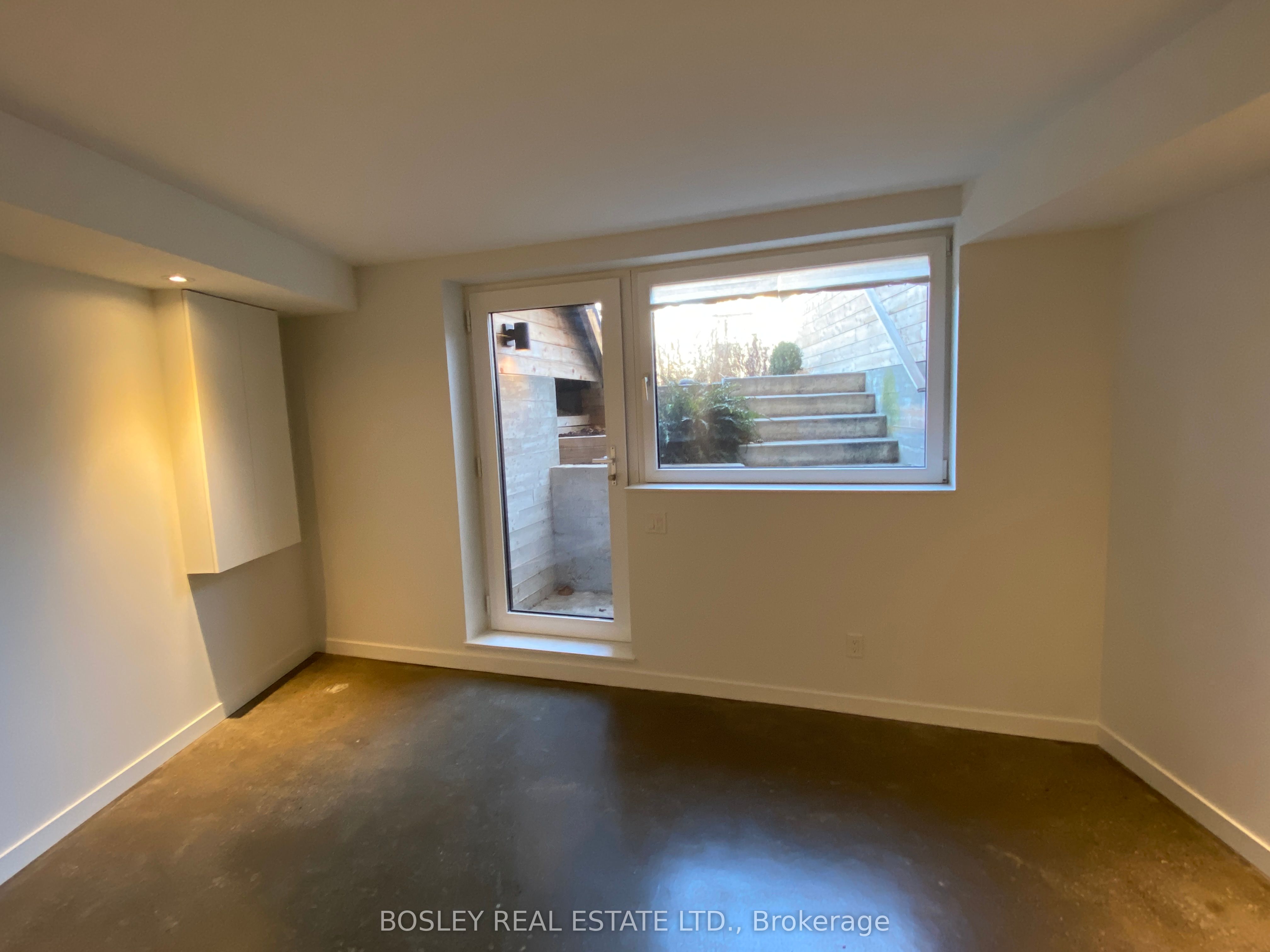 #lower - 63 Dagmar Avenue Property Photo 4