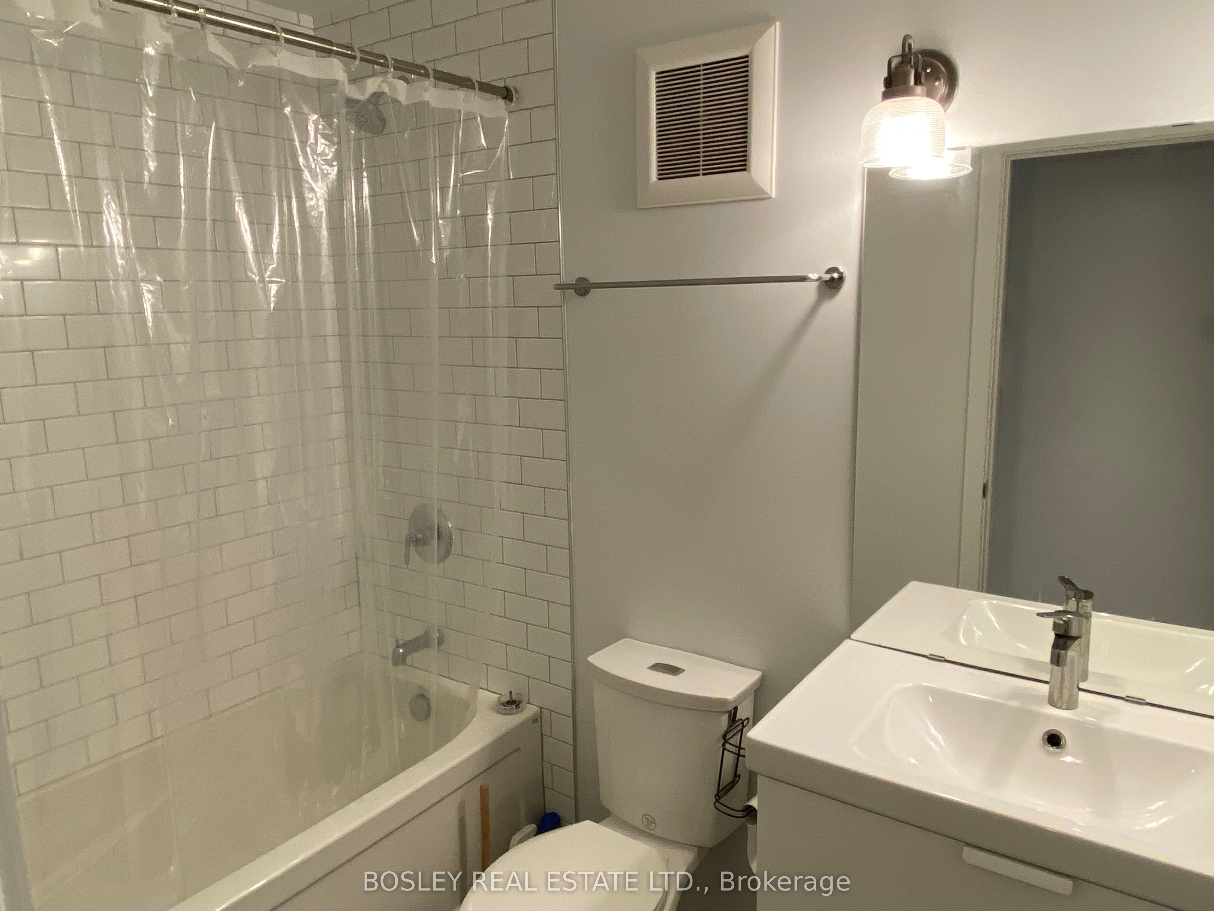 #lower - 63 Dagmar Avenue Property Photo 12