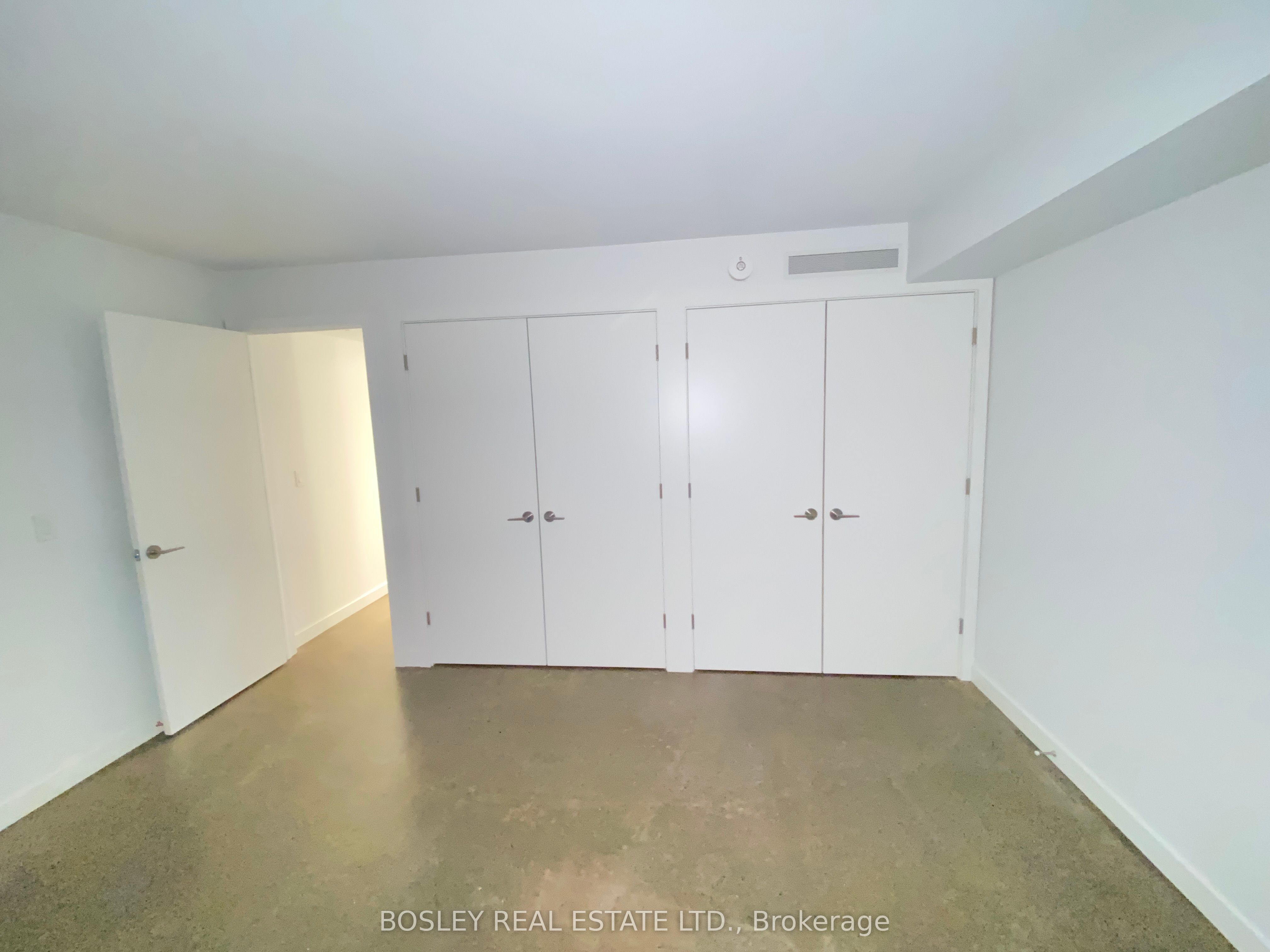 #lower - 63 Dagmar Avenue Property Photo 17