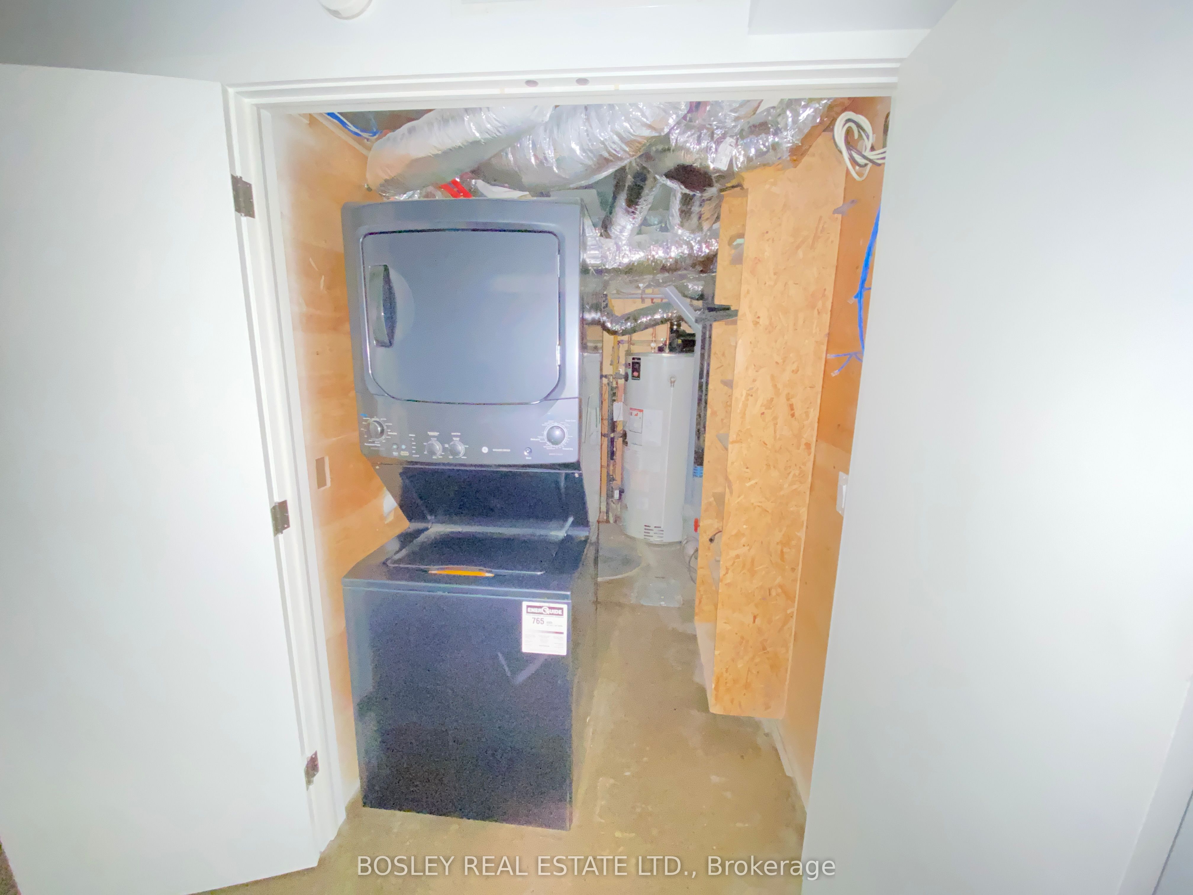 #lower - 63 Dagmar Avenue Property Photo 23