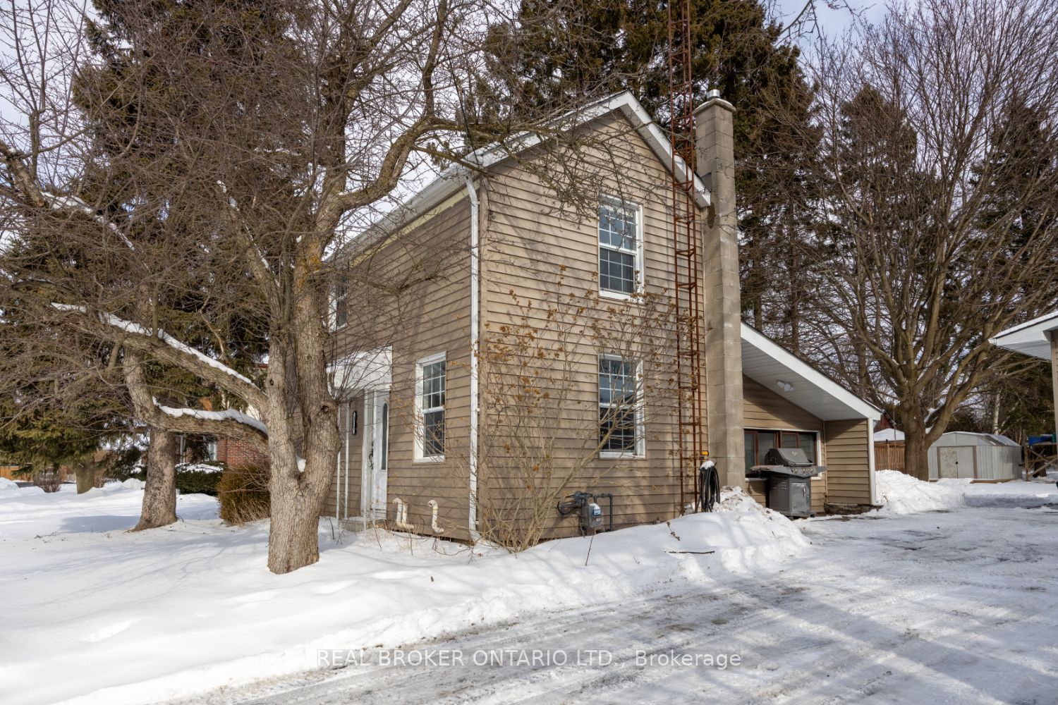 113 Baldwin St Property Photo