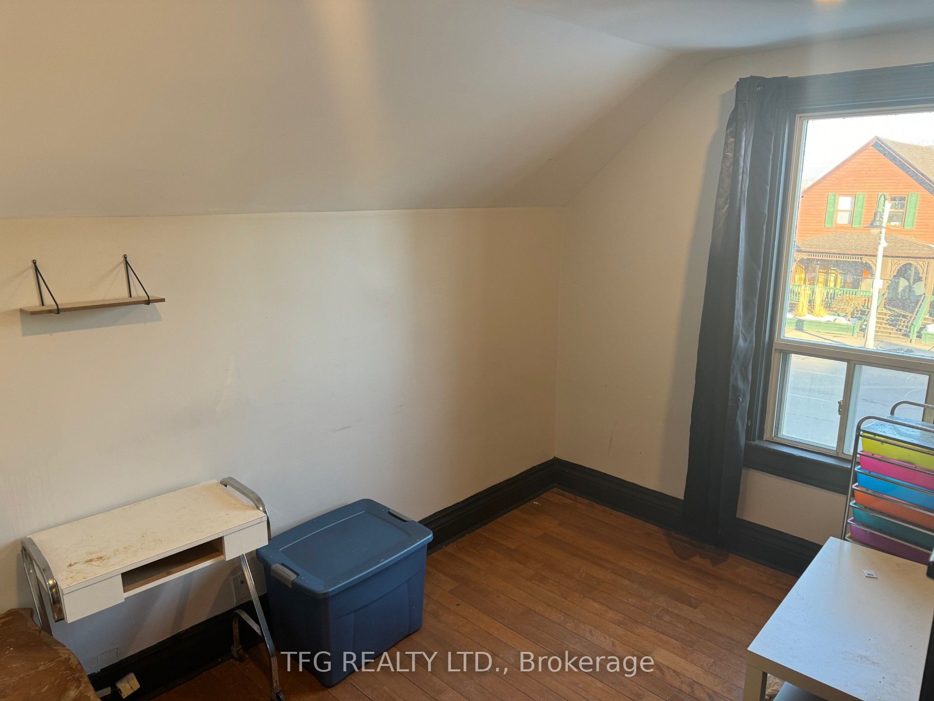 89 Bond Street Property Photo 29