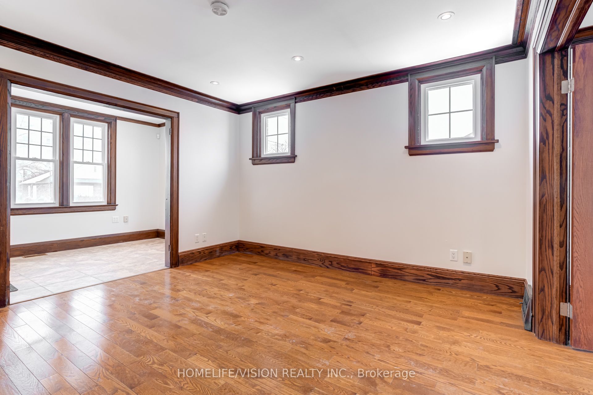 123 Mary Street Property Photo 6