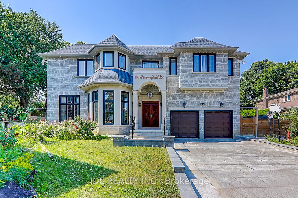 80 Broomfield Drive Property Photo 1