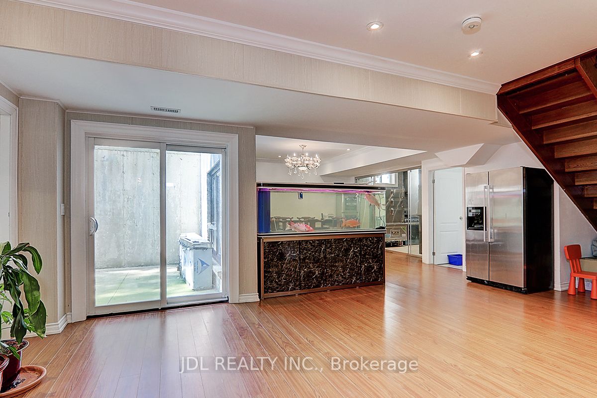 80 Broomfield Drive Property Photo 26