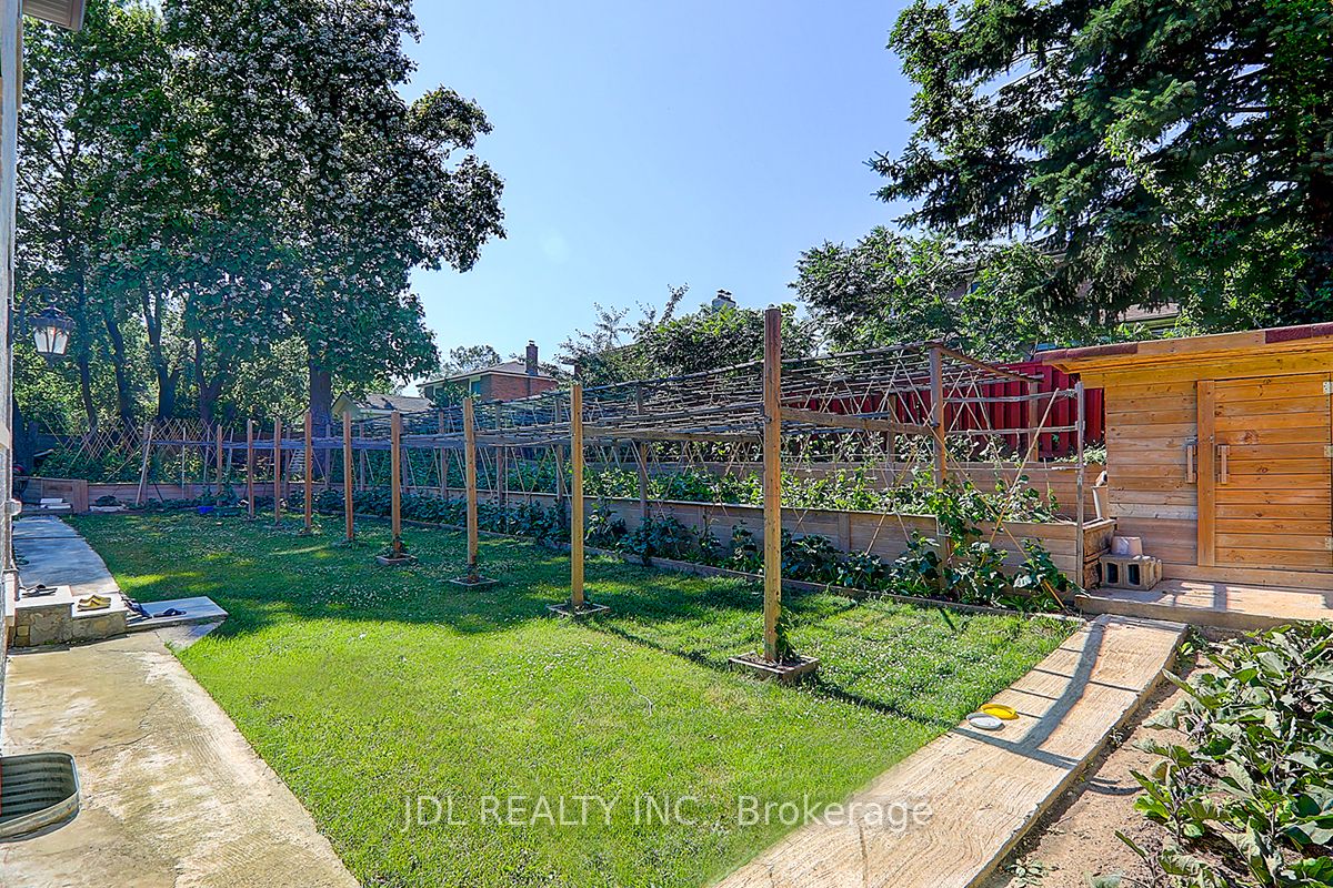 80 Broomfield Drive Property Photo 32