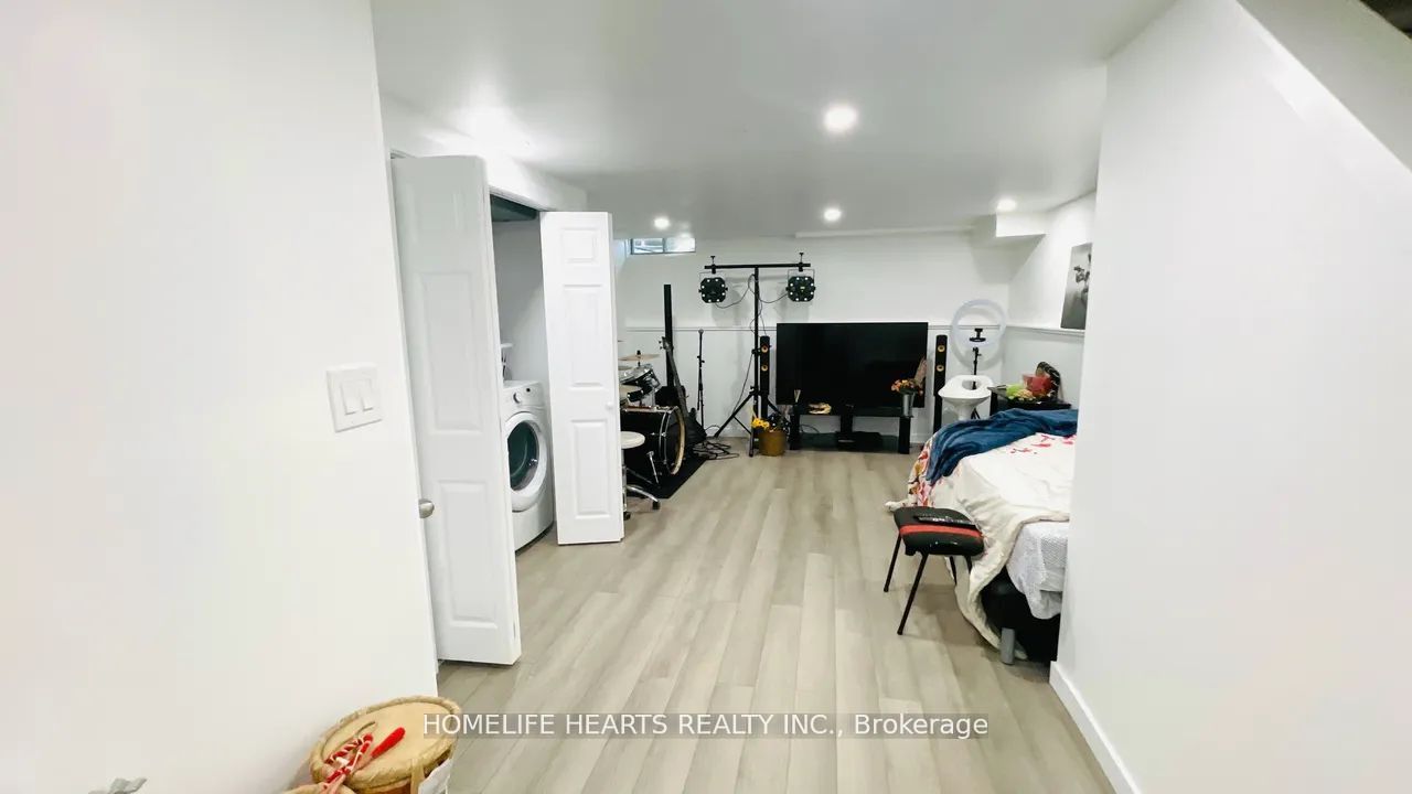 1456 Valley Drive Property Photo 15